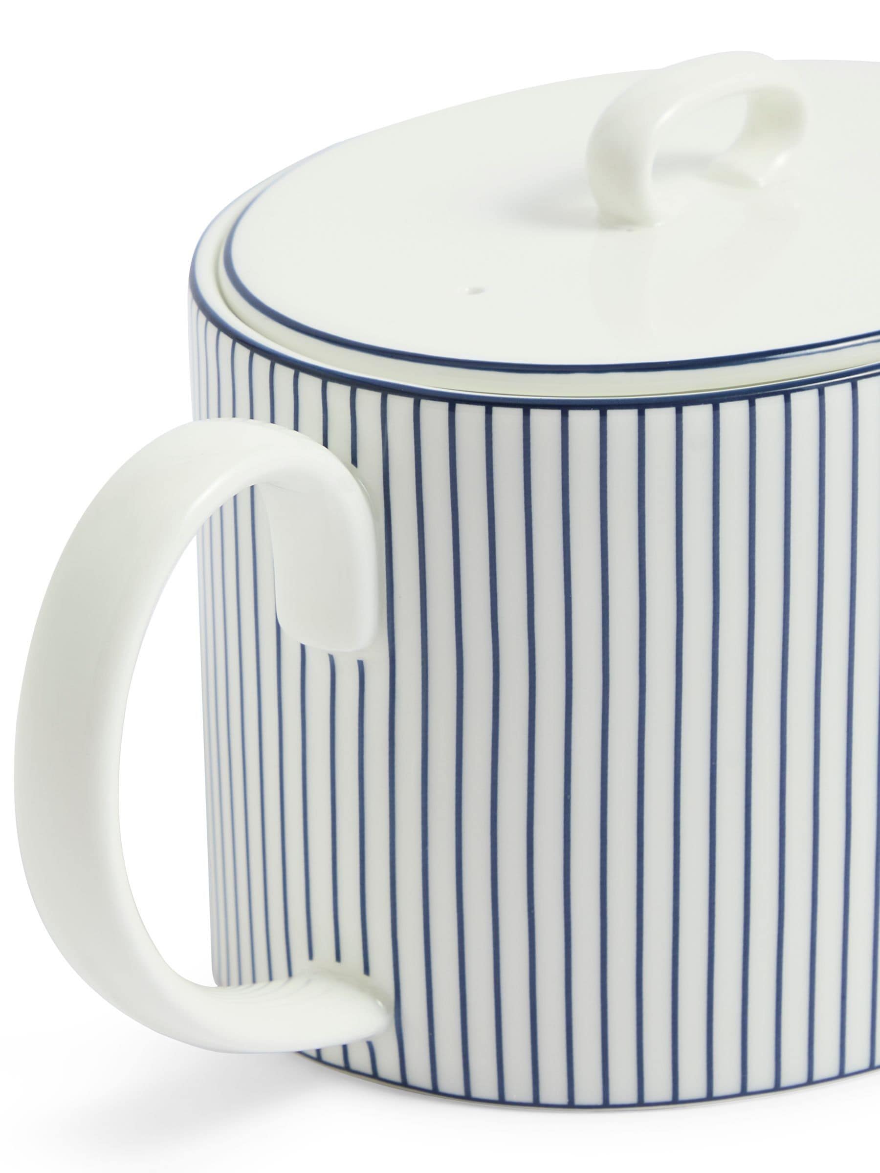 Wedgwood Gio pinstripe teapot 940ml, UK version