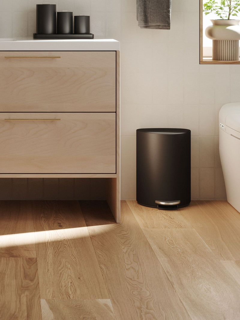simplehuman white 6 litre semi-round bathroom pedal bin - British product