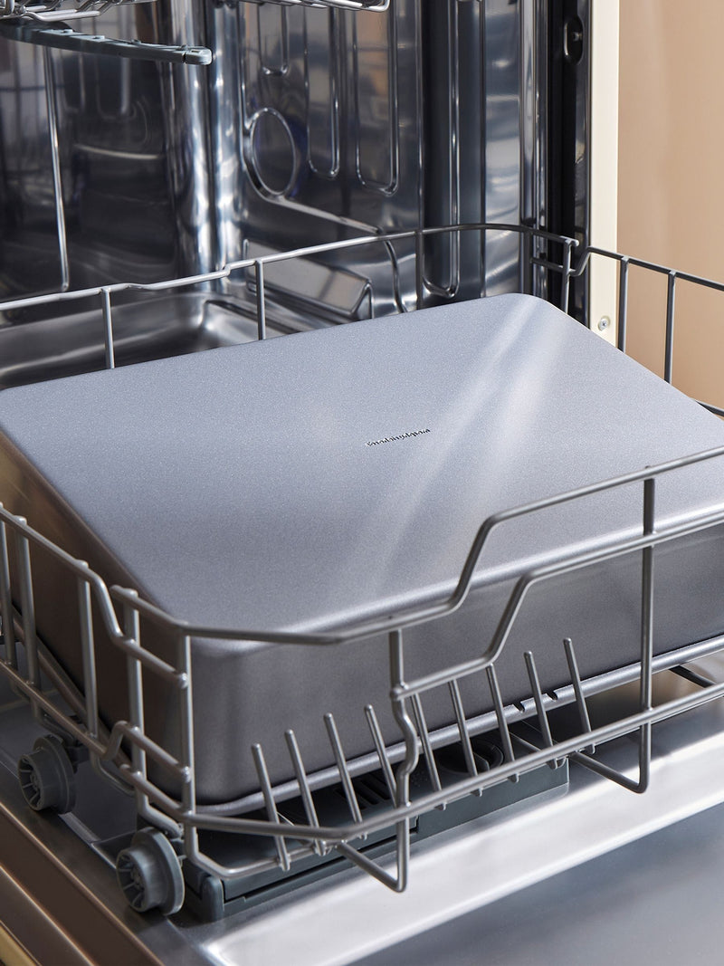 Morphy Richards oven tray and roasting tin set, UK version