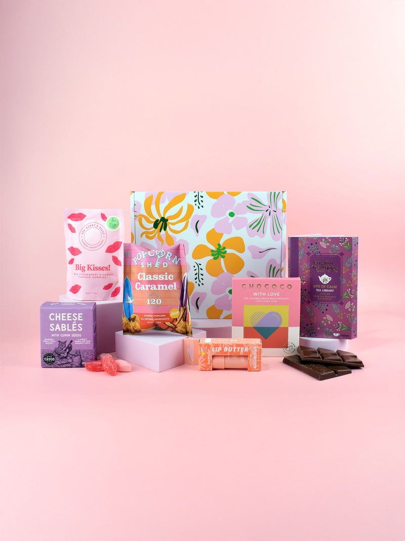Spicers of Hythe sweet treats with tea gift set (British brand)