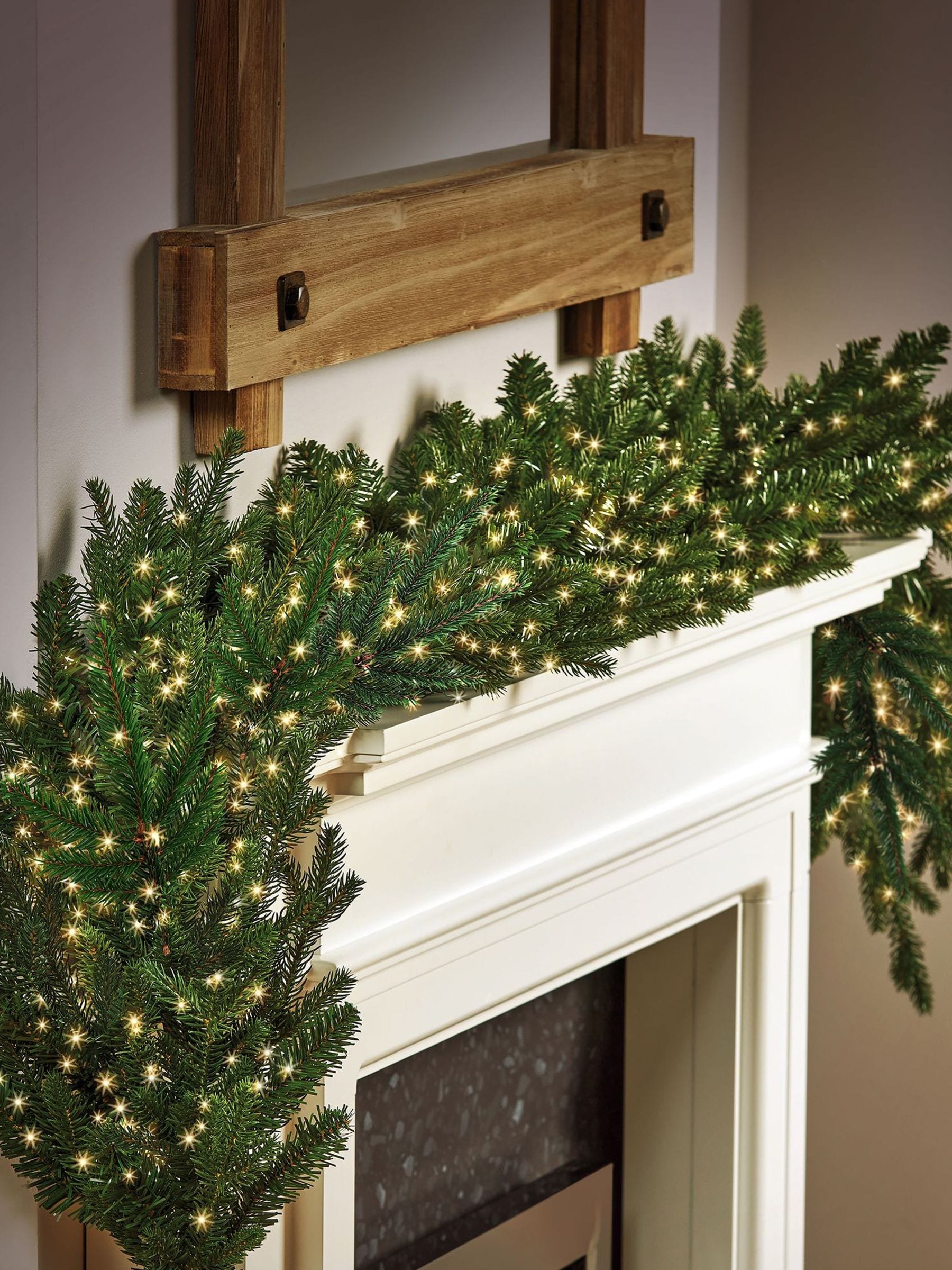 Premier Decorations warm white 240 LED tree lights 6m - British product