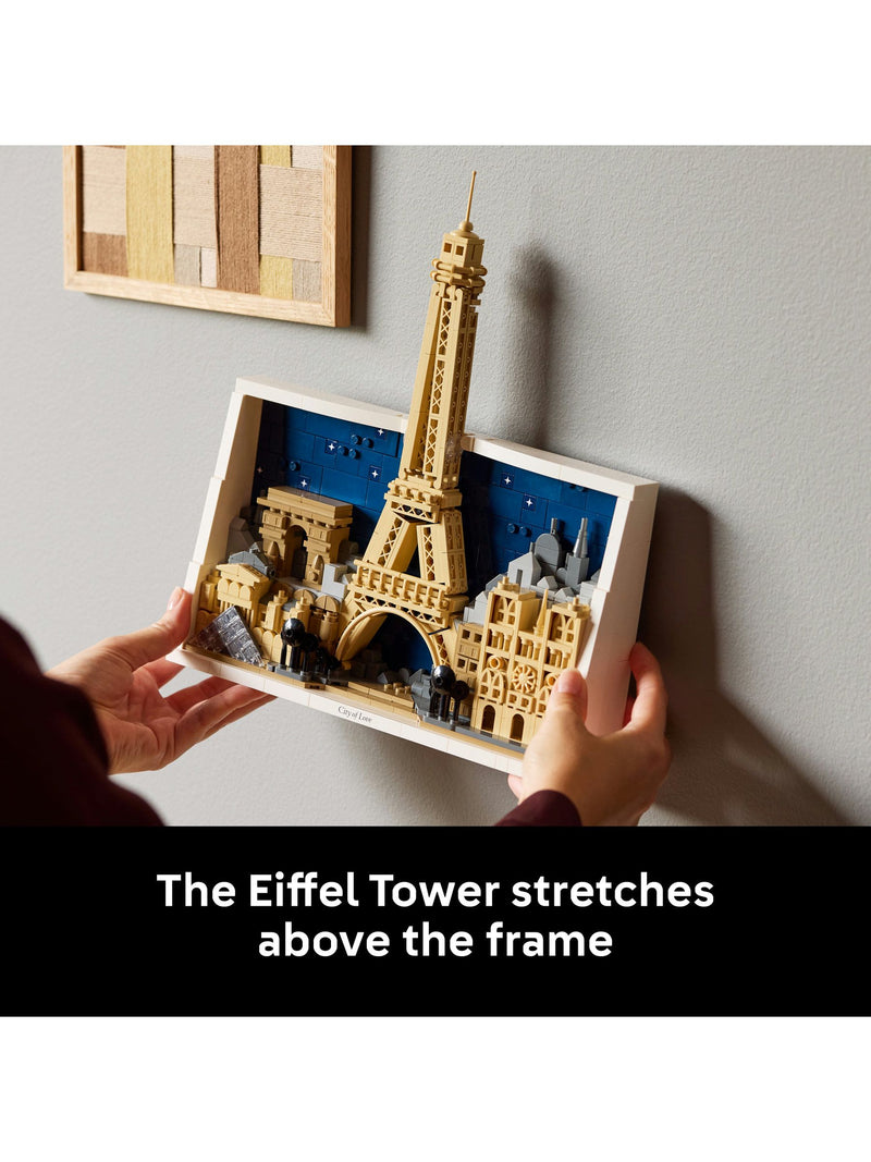 LEGO Architecture Paris City of Love building set 21064 (British brand)