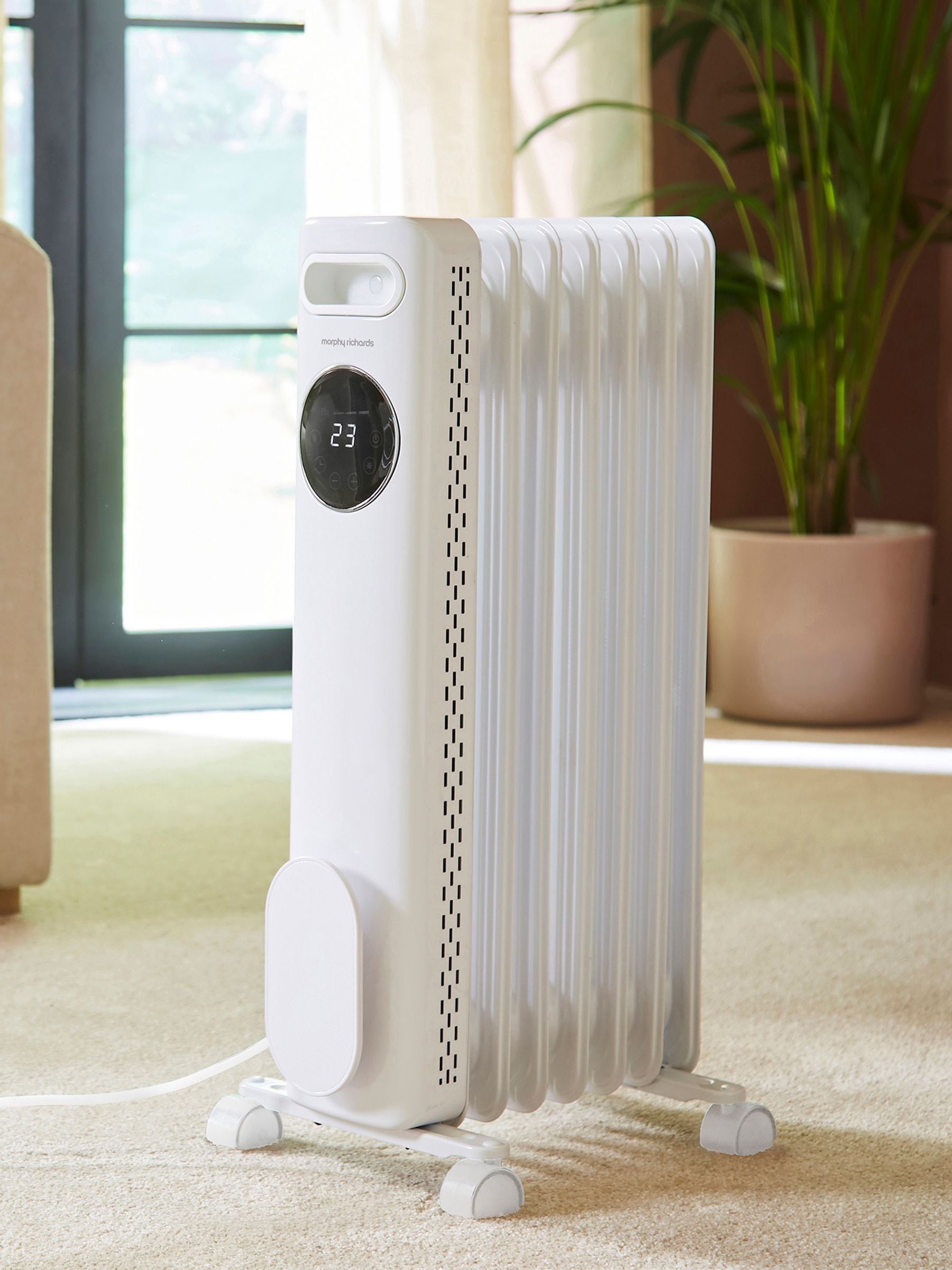 Morphy Richards white HeatFlux 1.5kw digital oil filled radiator, imported from the UK