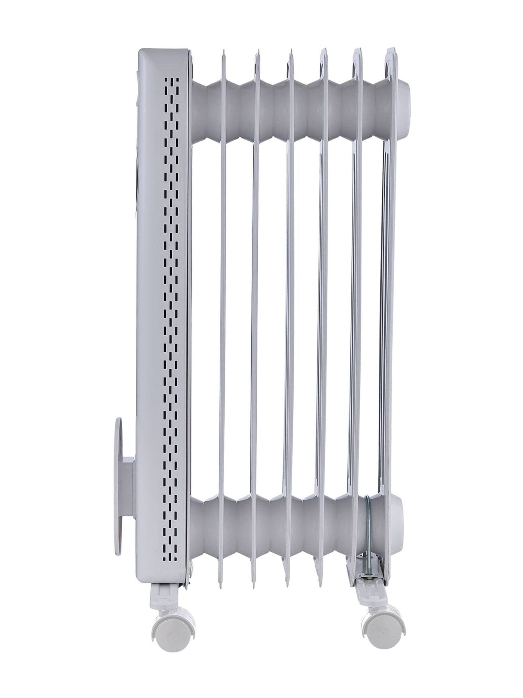 Morphy Richards white HeatFlux 1.5kw digital oil filled radiator, imported from the UK