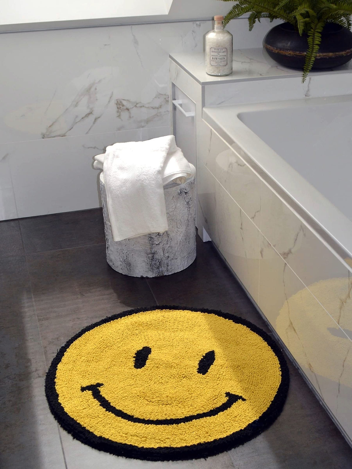 Mooky Mats yellow happy face round bath mat 70cm - British product
