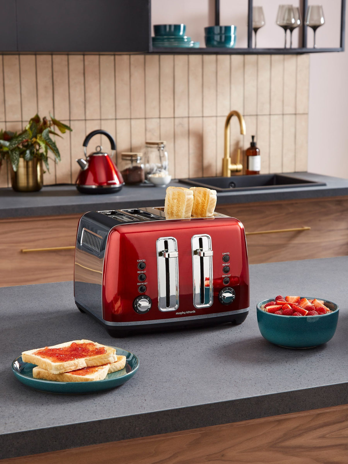 Morphy Richards Purple Accents 4 Slice Toaster, UK version