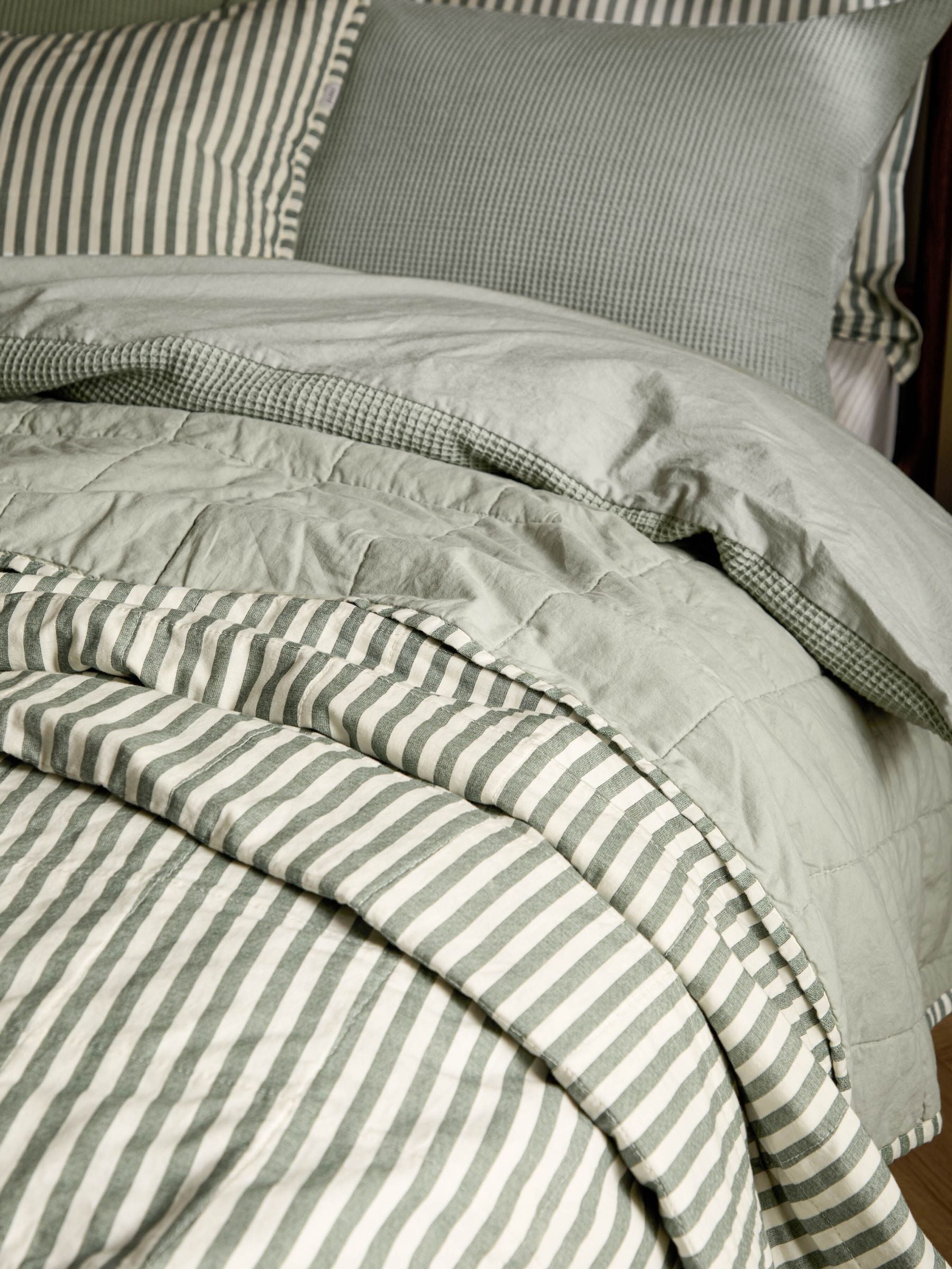 Yard ForestBay Hebden stonewashed cotton bedspread, imported from the UK