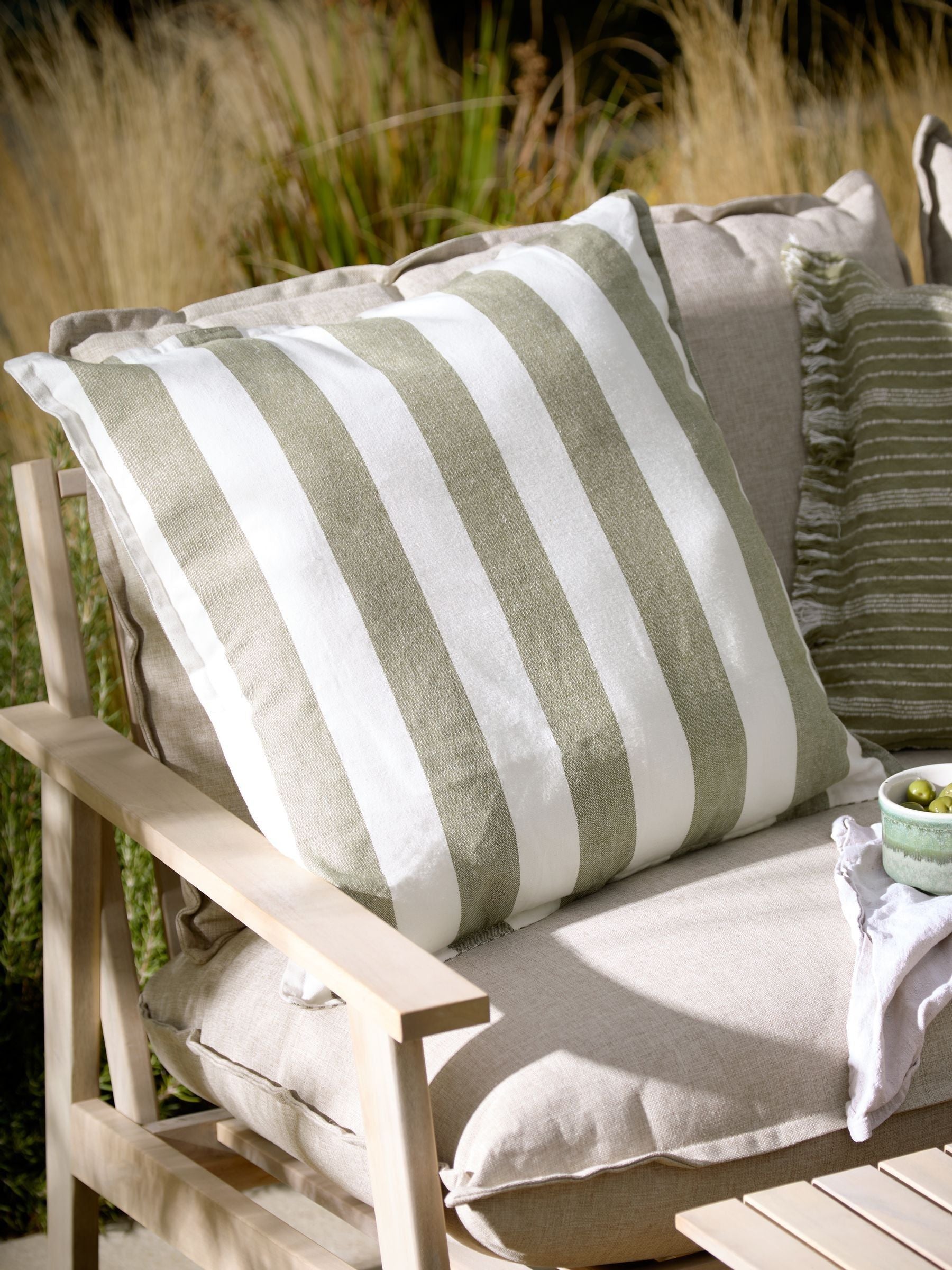 Yard Natural Hayle Outdoor Cushion 50 cm
