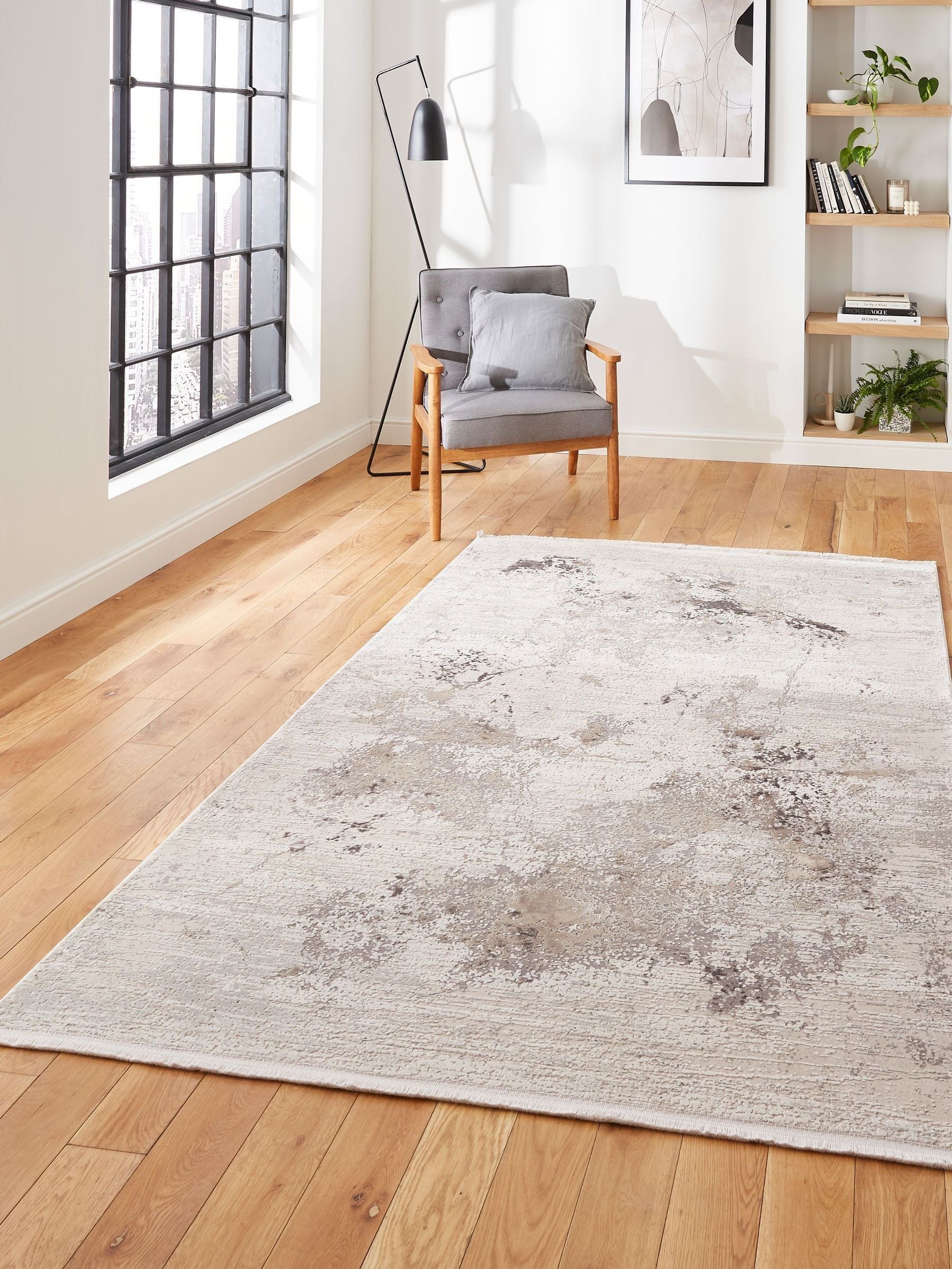 Think Rugs Beige Bellagio modern abstract rug, UK version