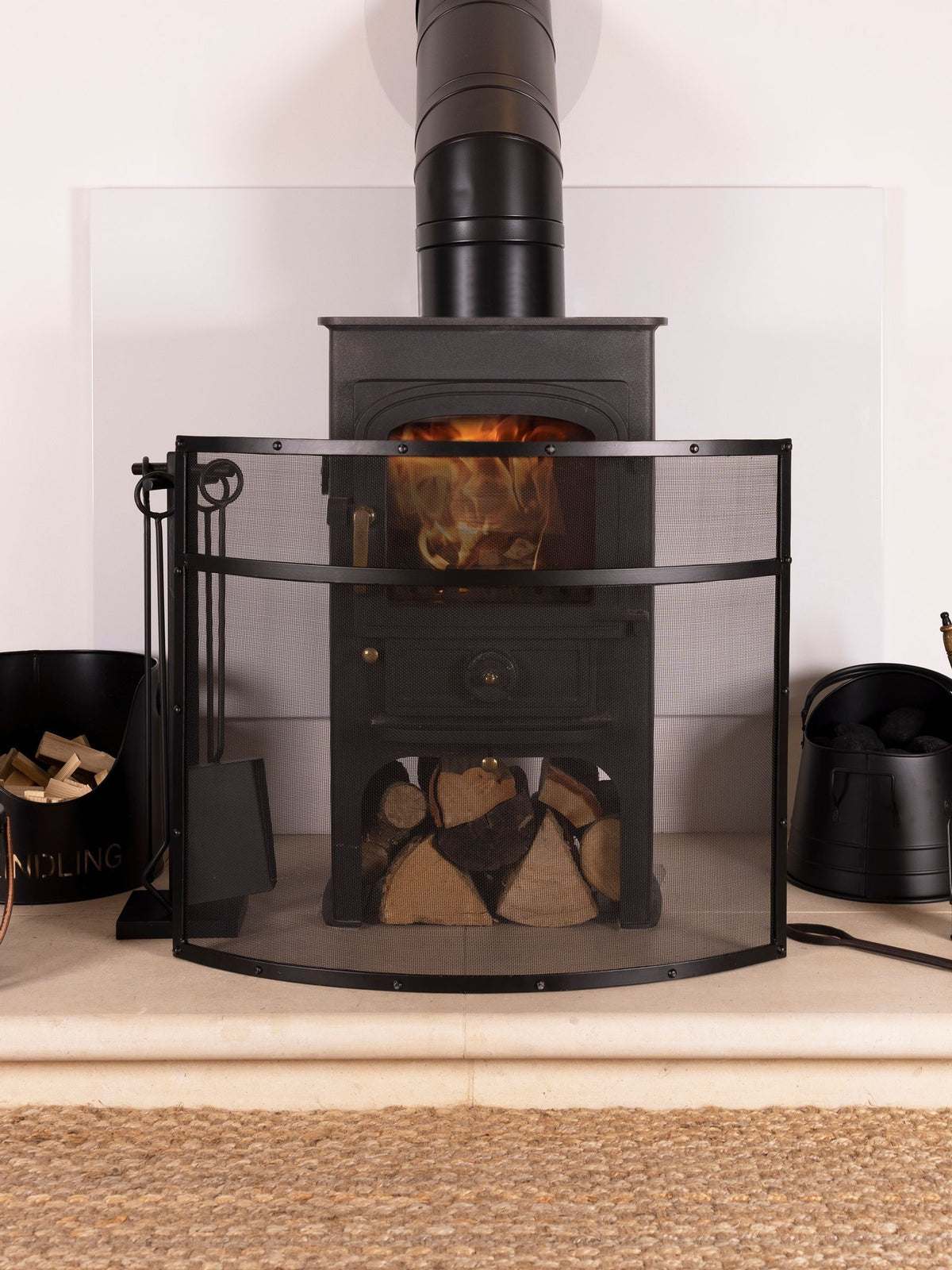 Snug black hornbeam fireguard 63cm (British brand)
