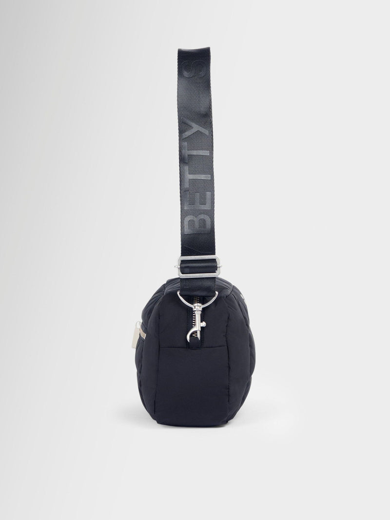 Sweaty Betty Nimbus Roam cross-body bag black (British brand)