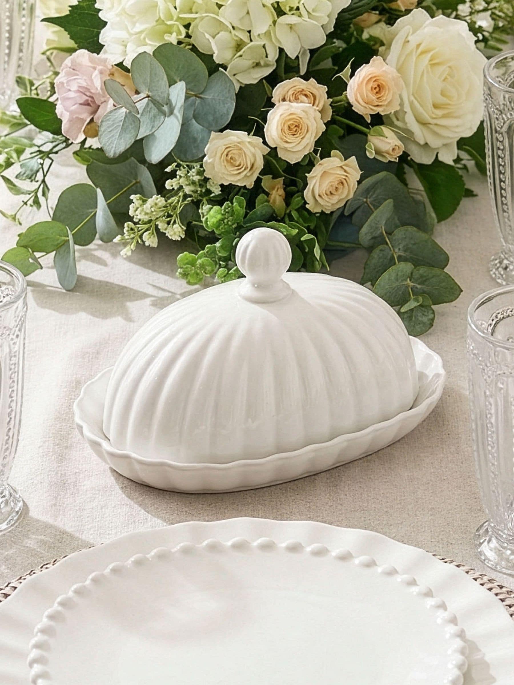 Dibor white scalloped butter dish ceramic, UK version