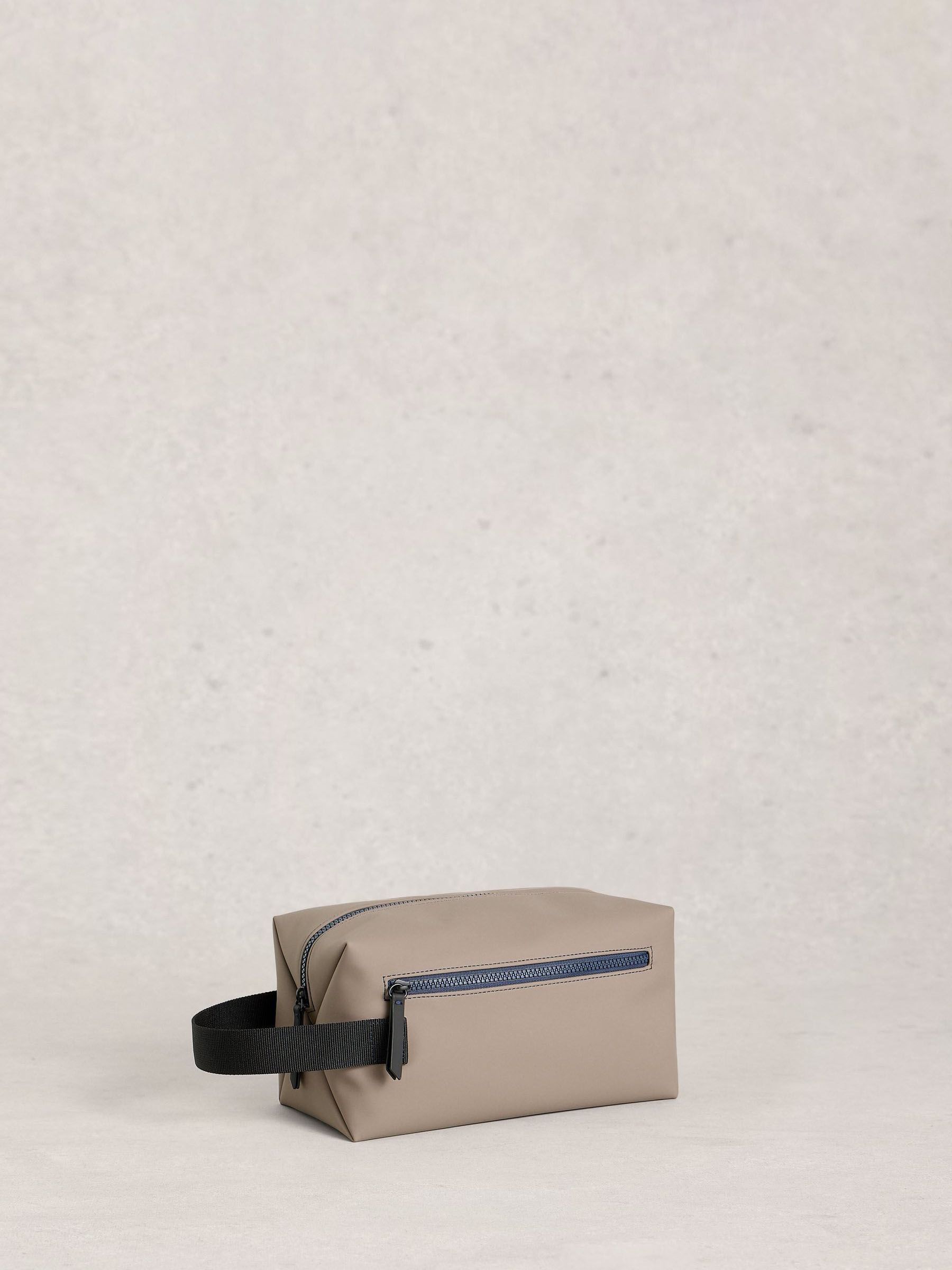 White Stuff Natural Alex rubberised washbag, UK version
