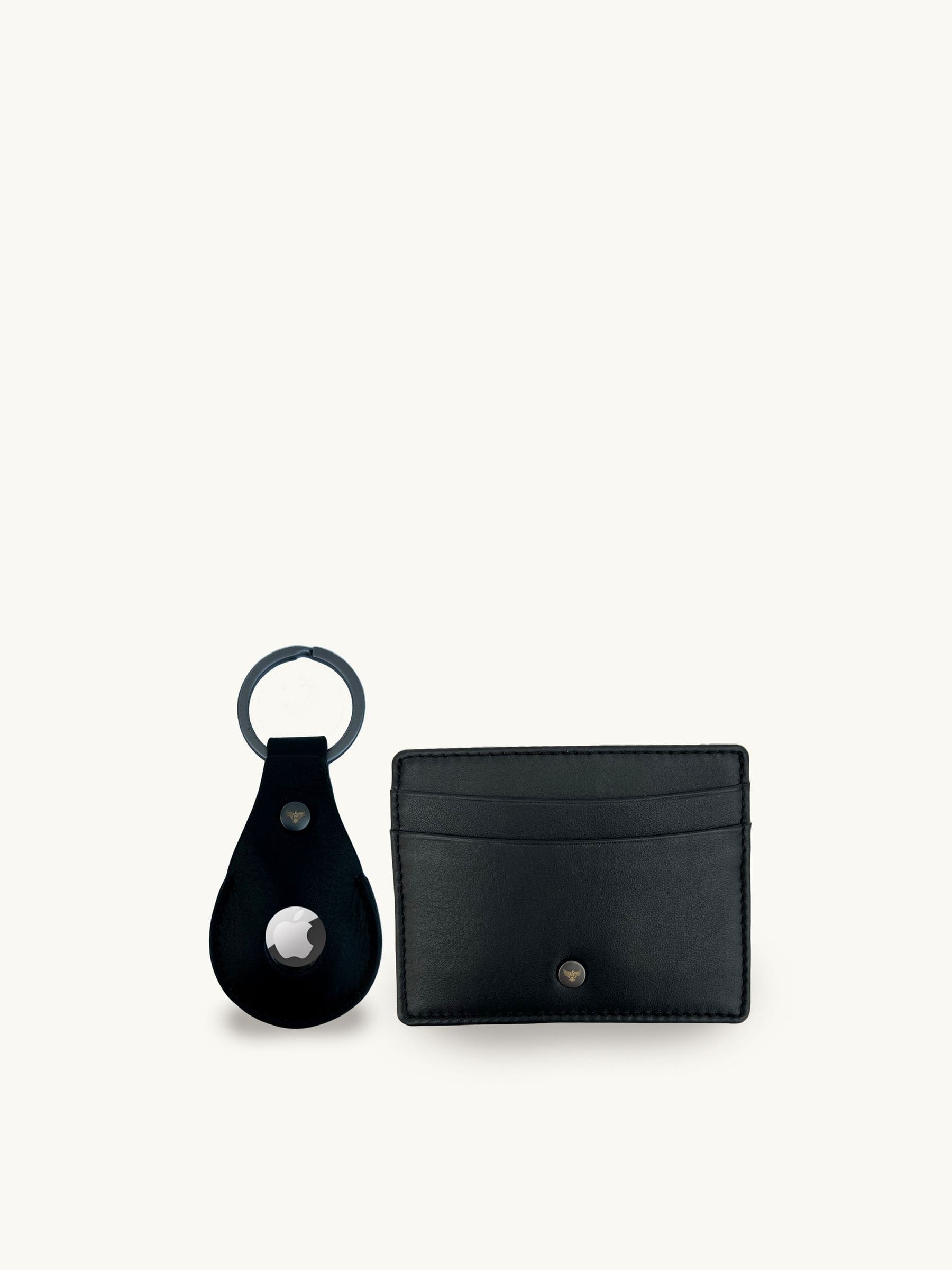 Apatchy Black Leather AirTag and Cardholder Gift Set