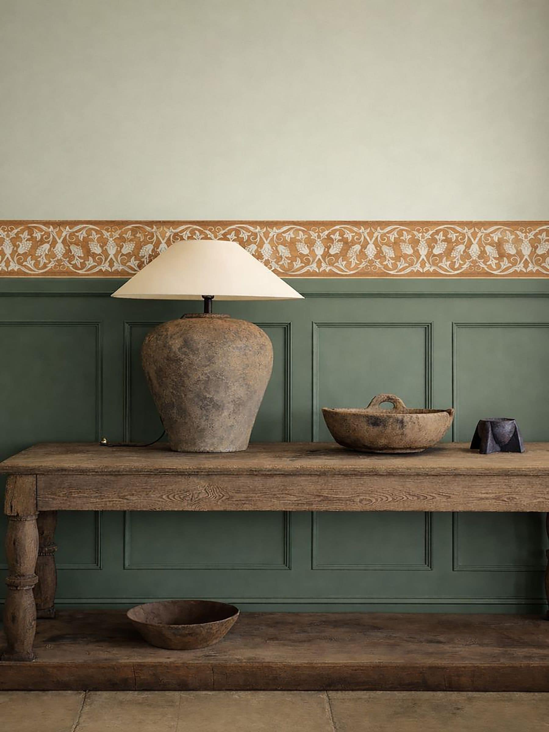 Morris & Co St John's border wallpaper 10M, imported from the UK