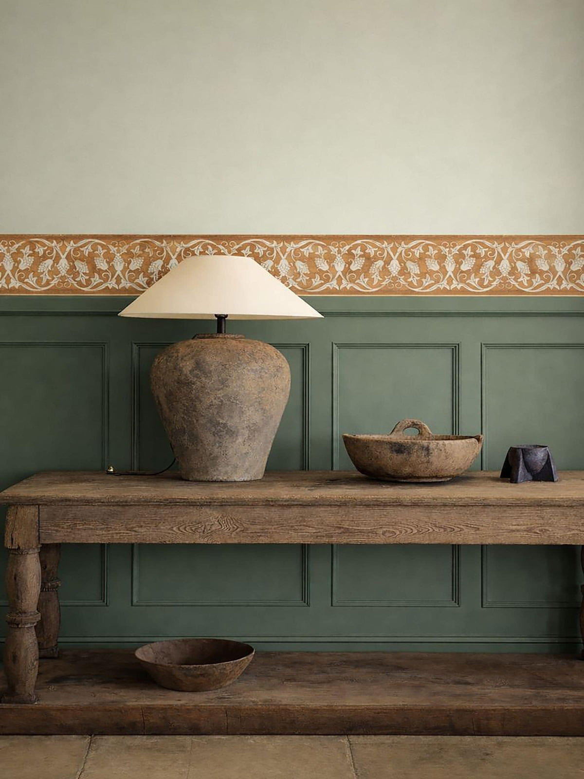 Morris & Co St John's border wallpaper 10M, imported from the UK