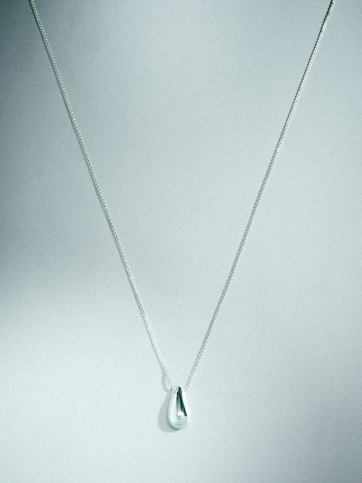Silver plated pendant necklace with cubic zirconia, British product
