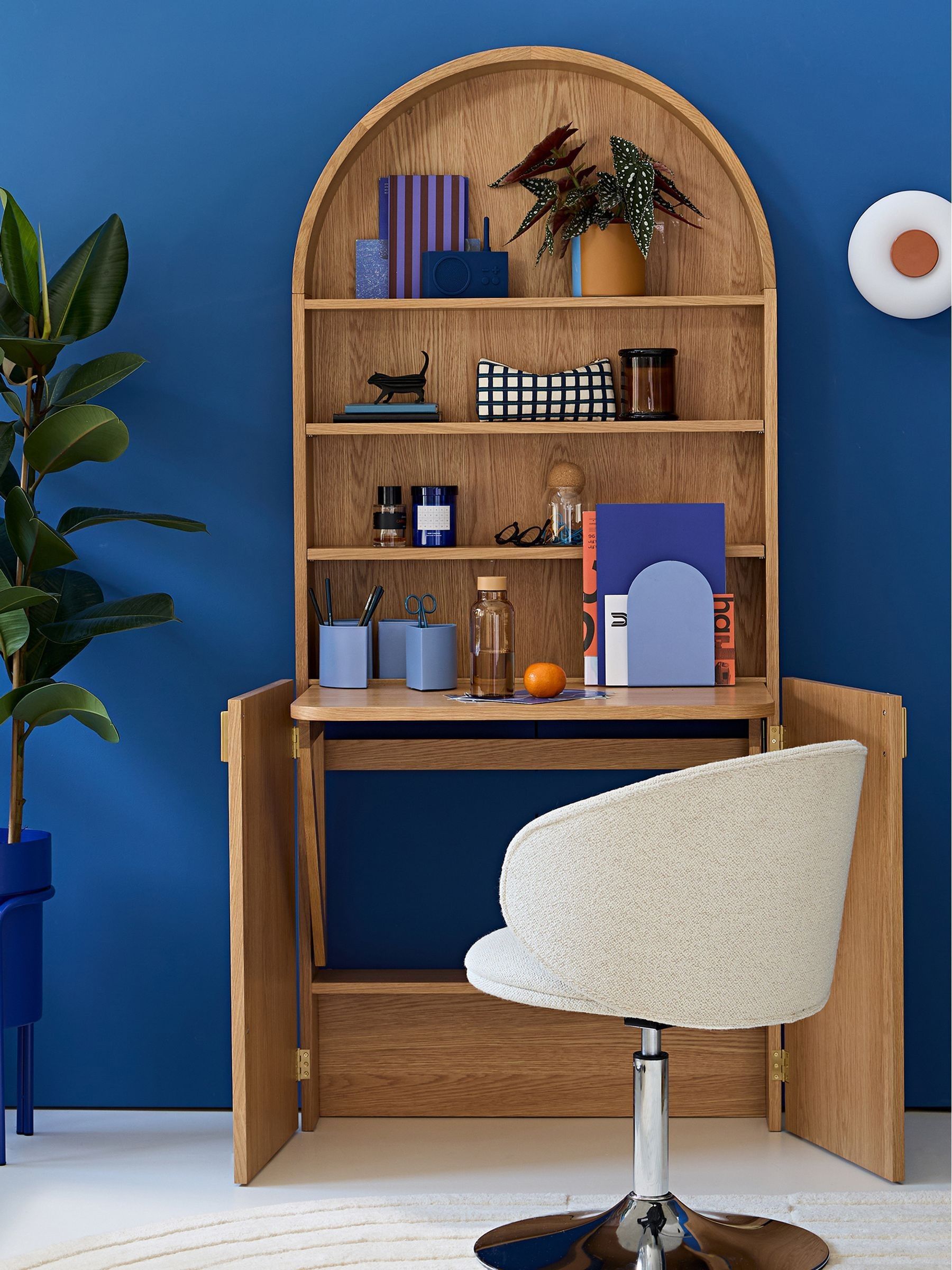 La Redoute Intérieurs Oak Marcela Bookcase with Hideaway Desk