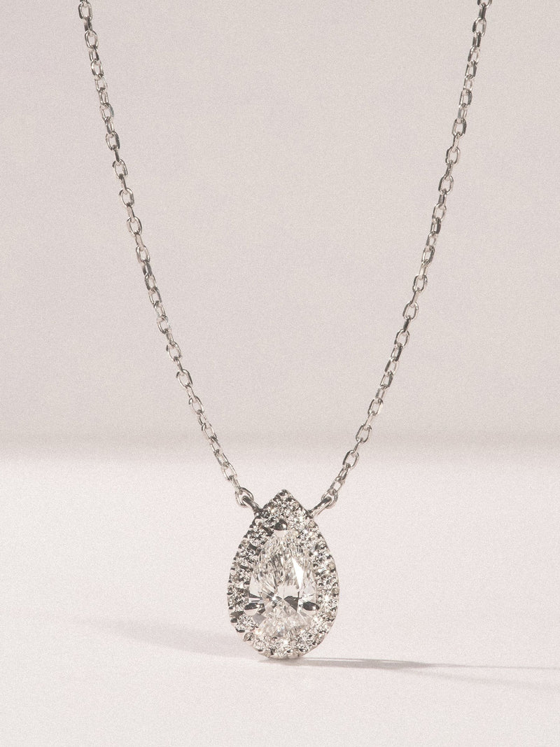 The Diamond Store 0.10ct diamond halo necklace silver (British brand)