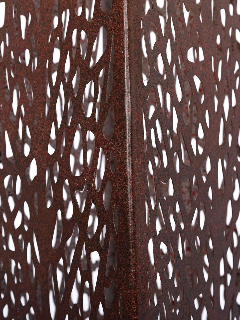 Libra Interiors Rustica Leaf outdoor sculpture 89cm - British product