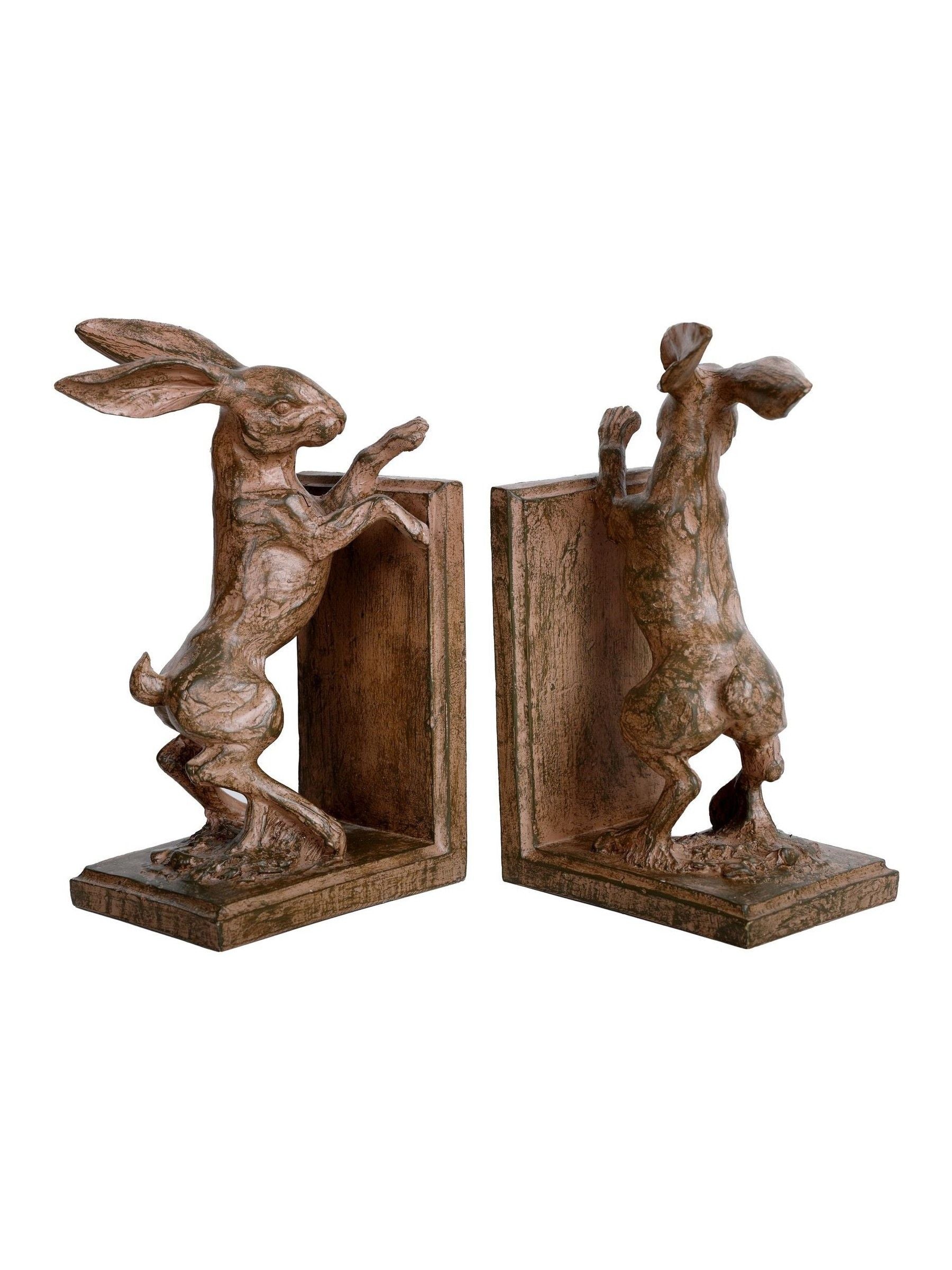 Libra Interiors rustic standing hare bookends 23cm, imported from the UK
