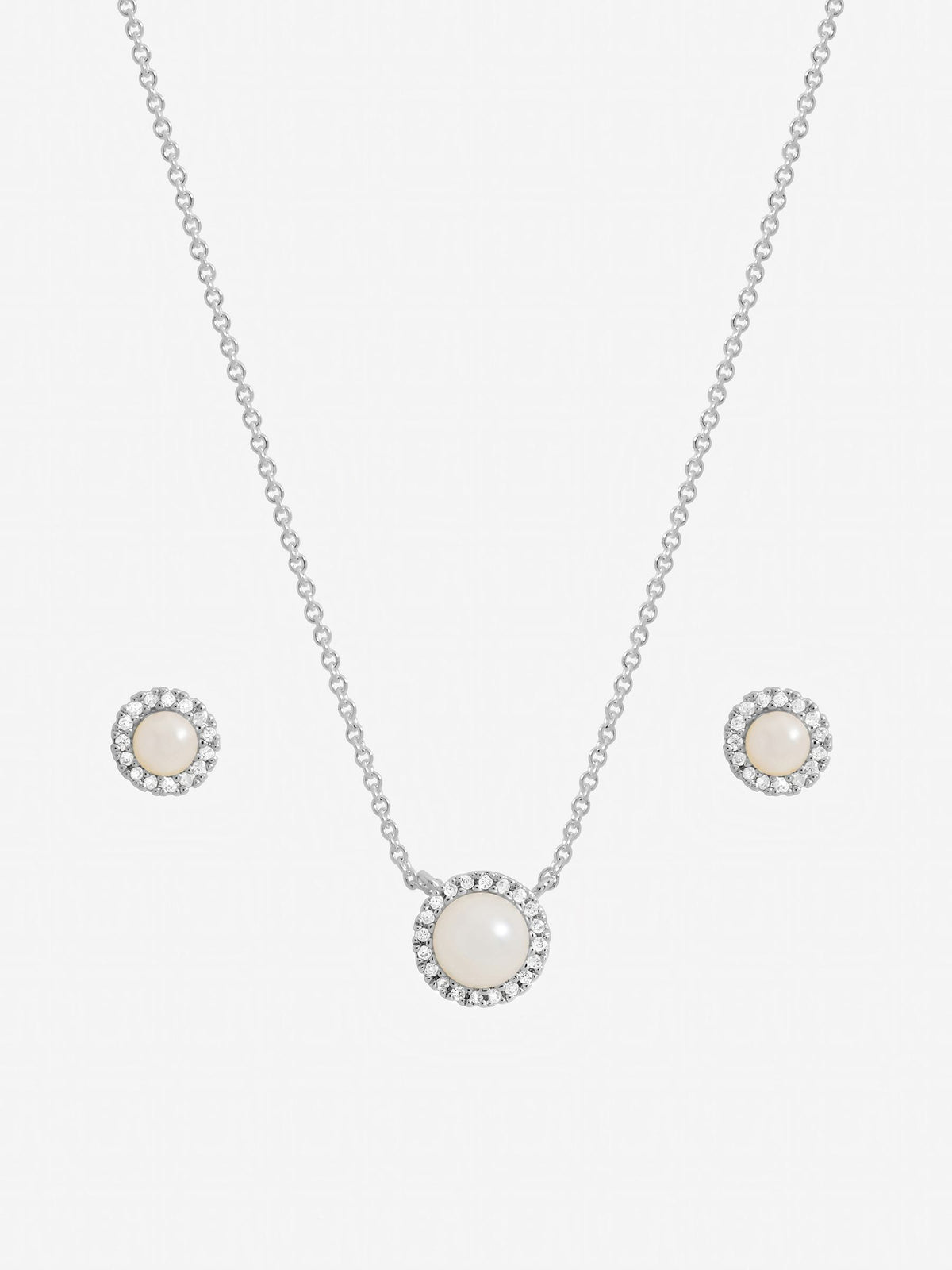 Inicio sterling silver plated pearl halo set gift box, imported from the UK