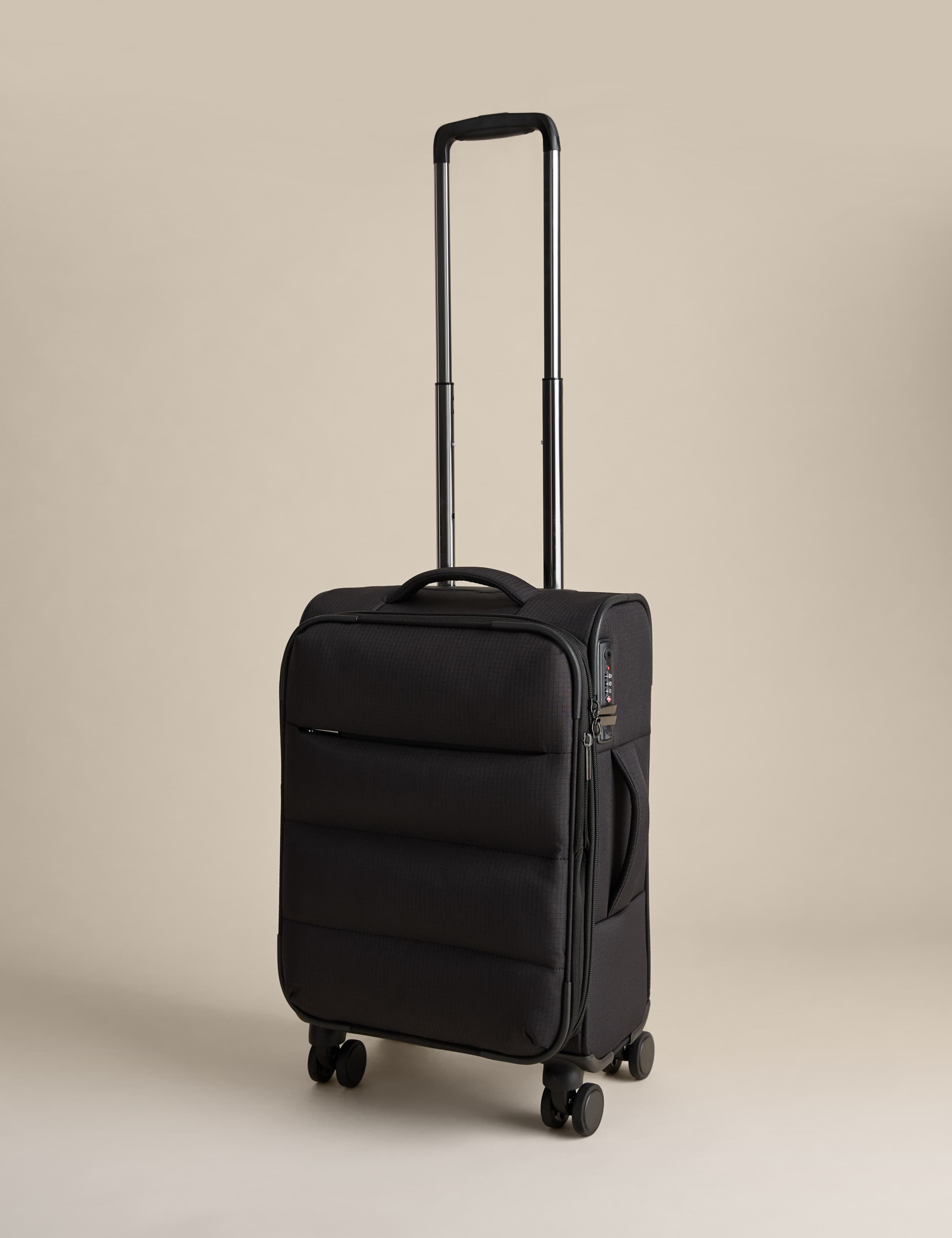 Geneva soft cabin carry-on suitcase with 4 wheels, UK version