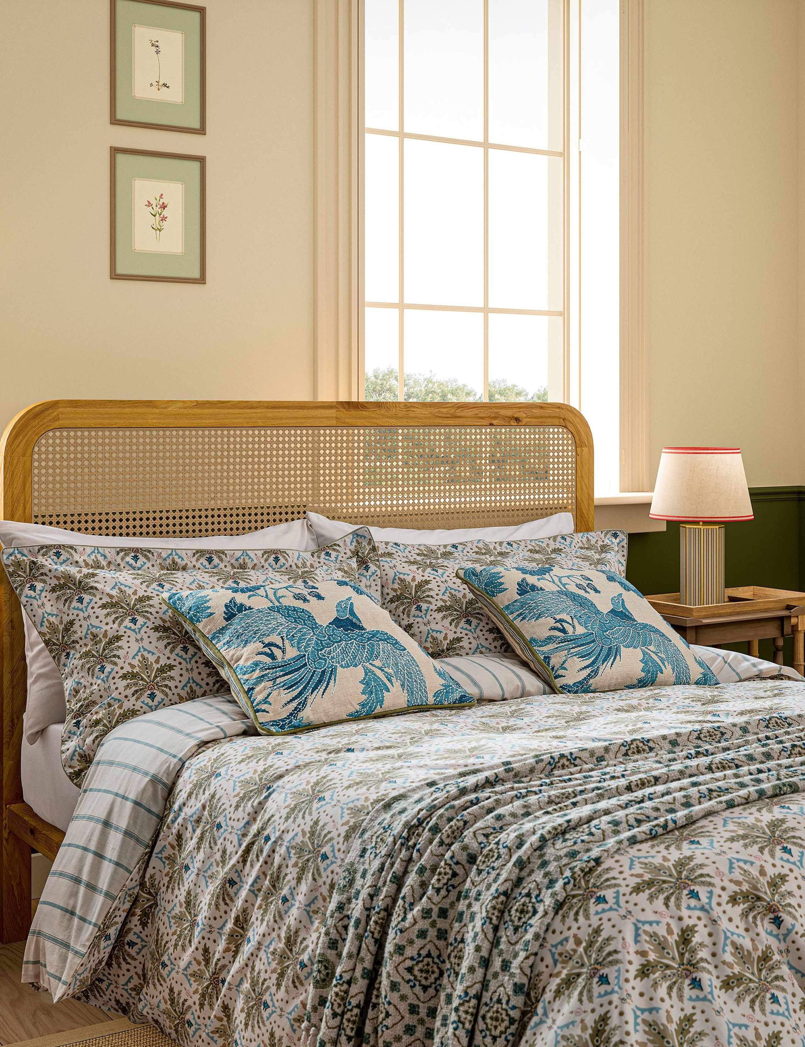 Geometric palm print bedding set, imported from the UK