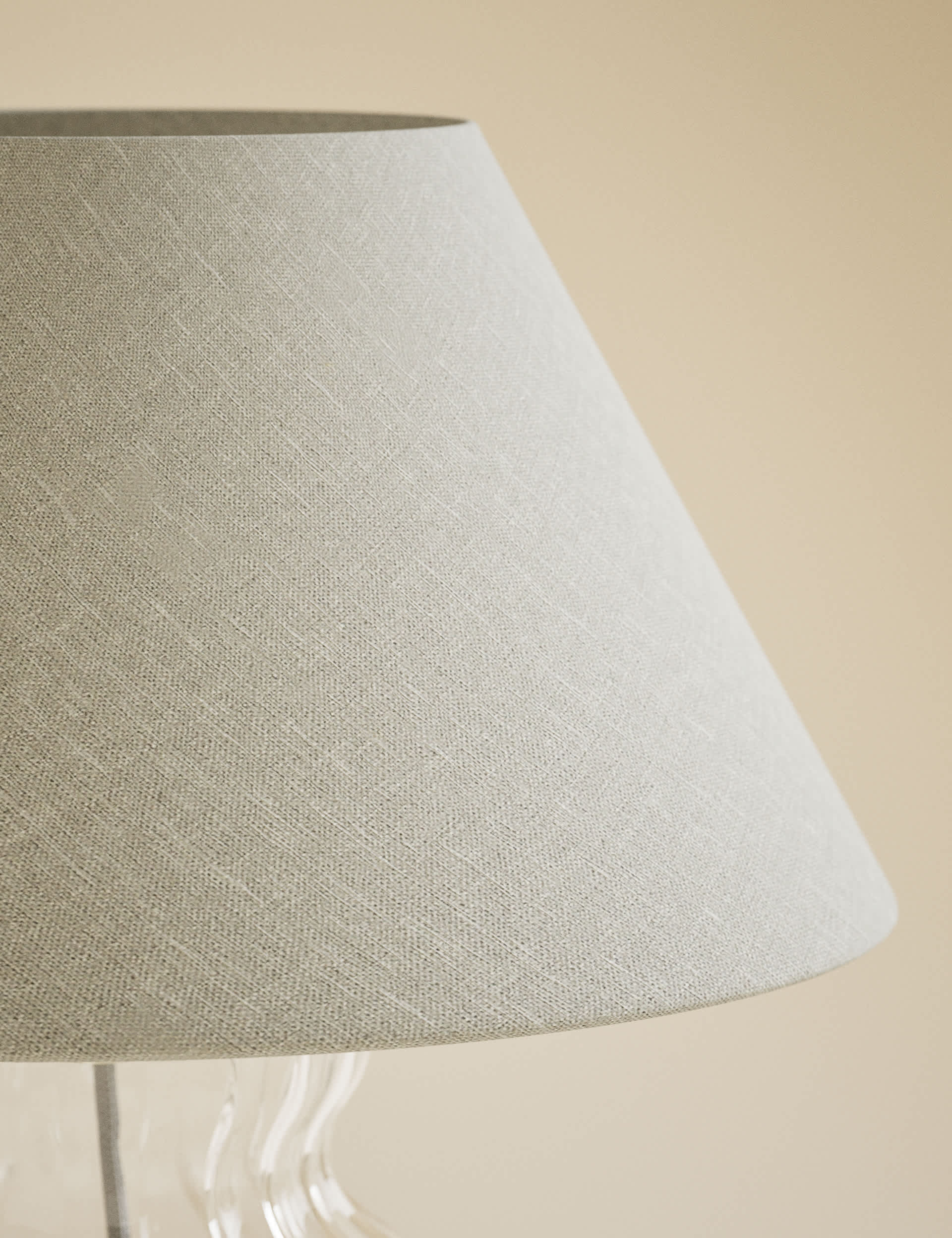 Glass fluted table lamp 54cm (British brand)