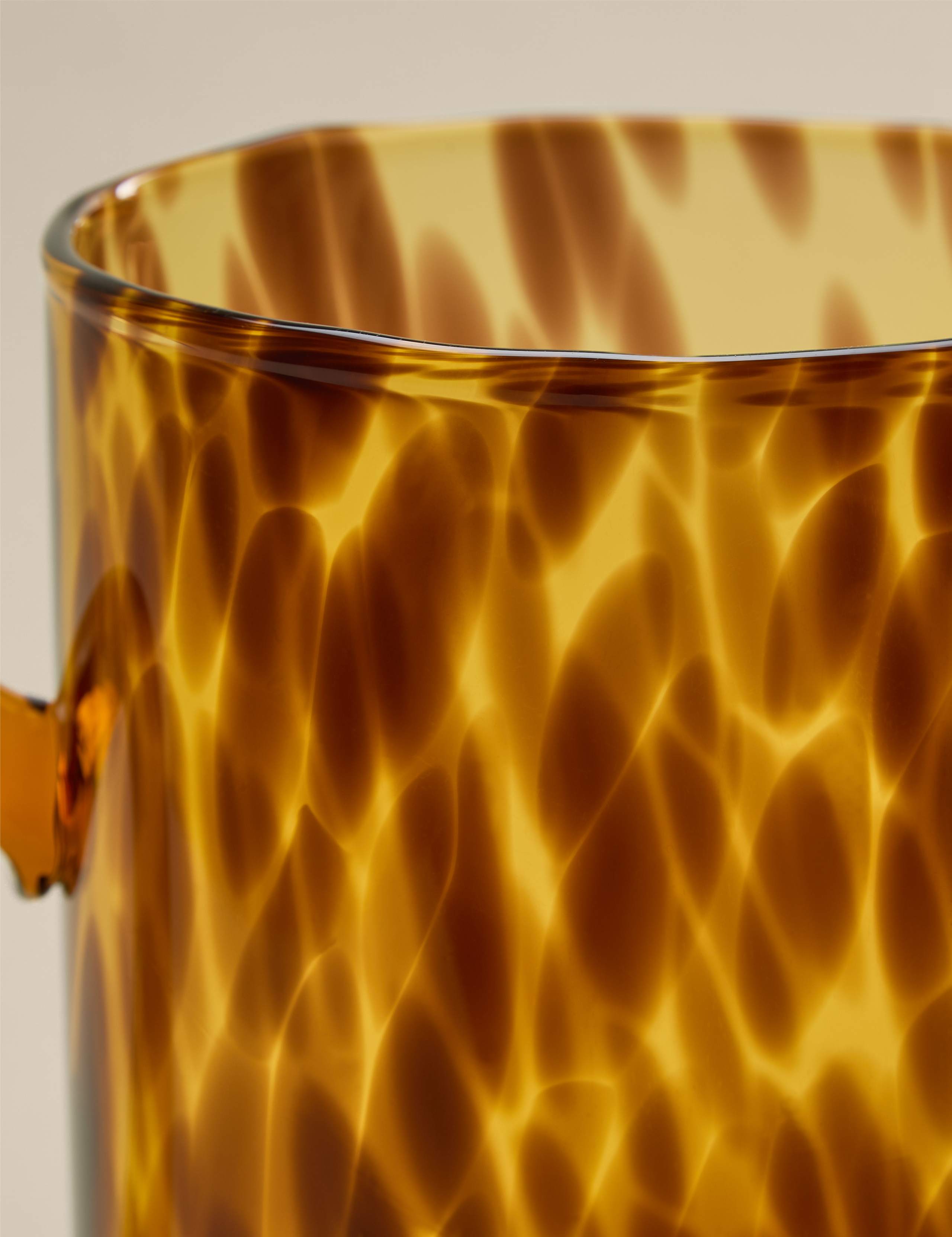 Glass speckle jug 25cm, UK version