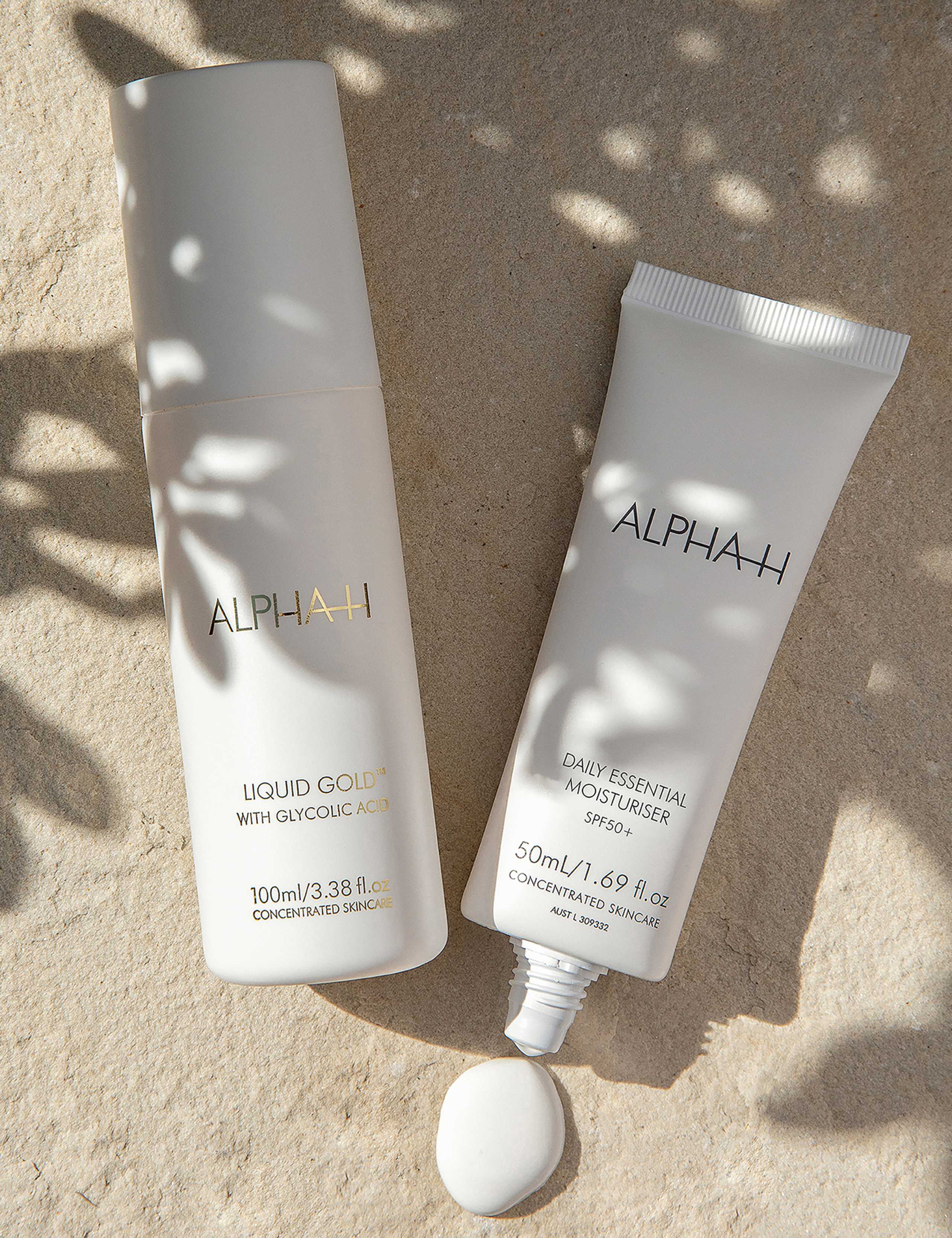 Alpha H Glow & Protect Duo Moisturiser 150ml, UK version
