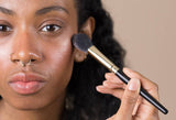 Glow To Town makeup brush with tapered fluffy bristles - British product