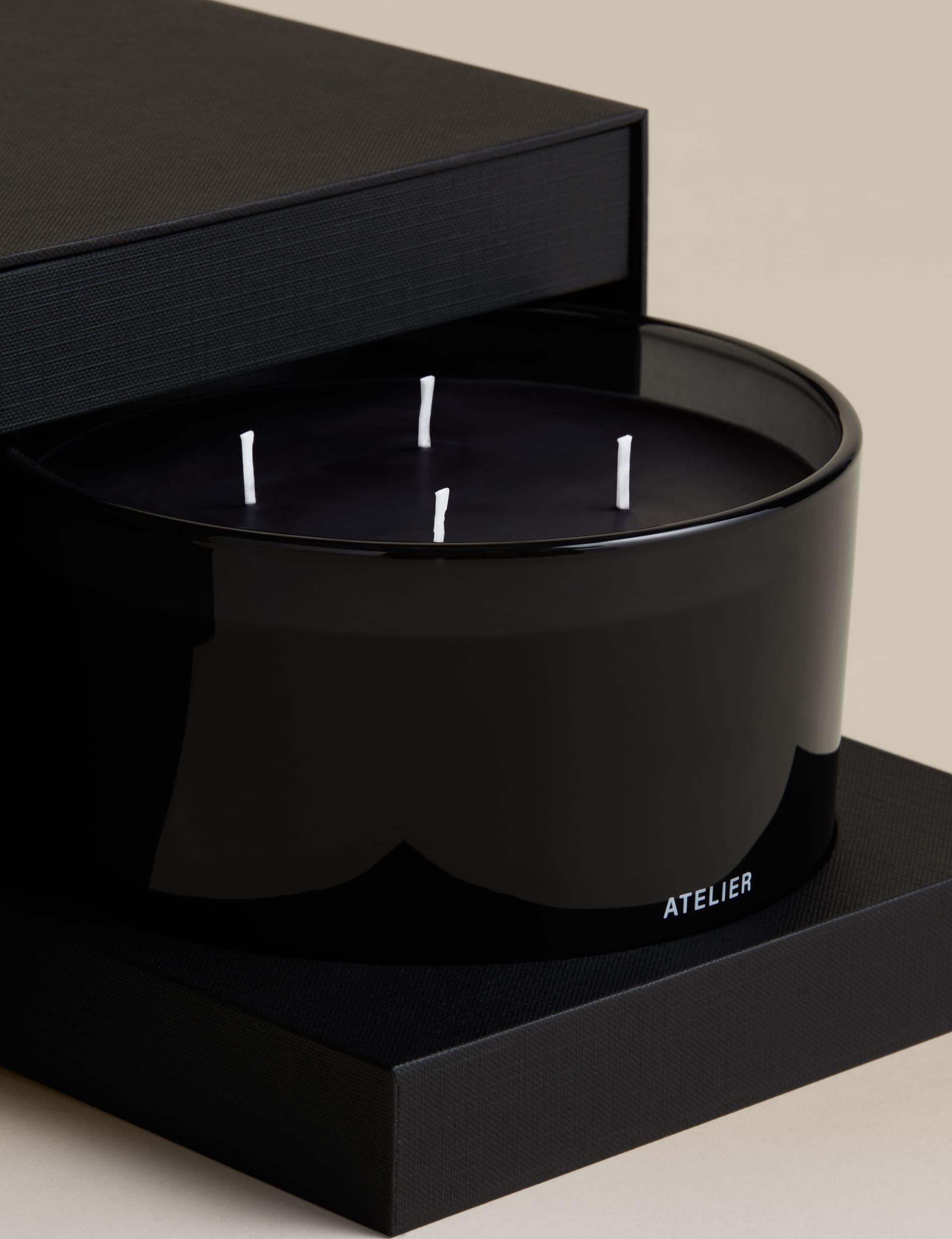 Golden Vanilla 4 wick candle - British product