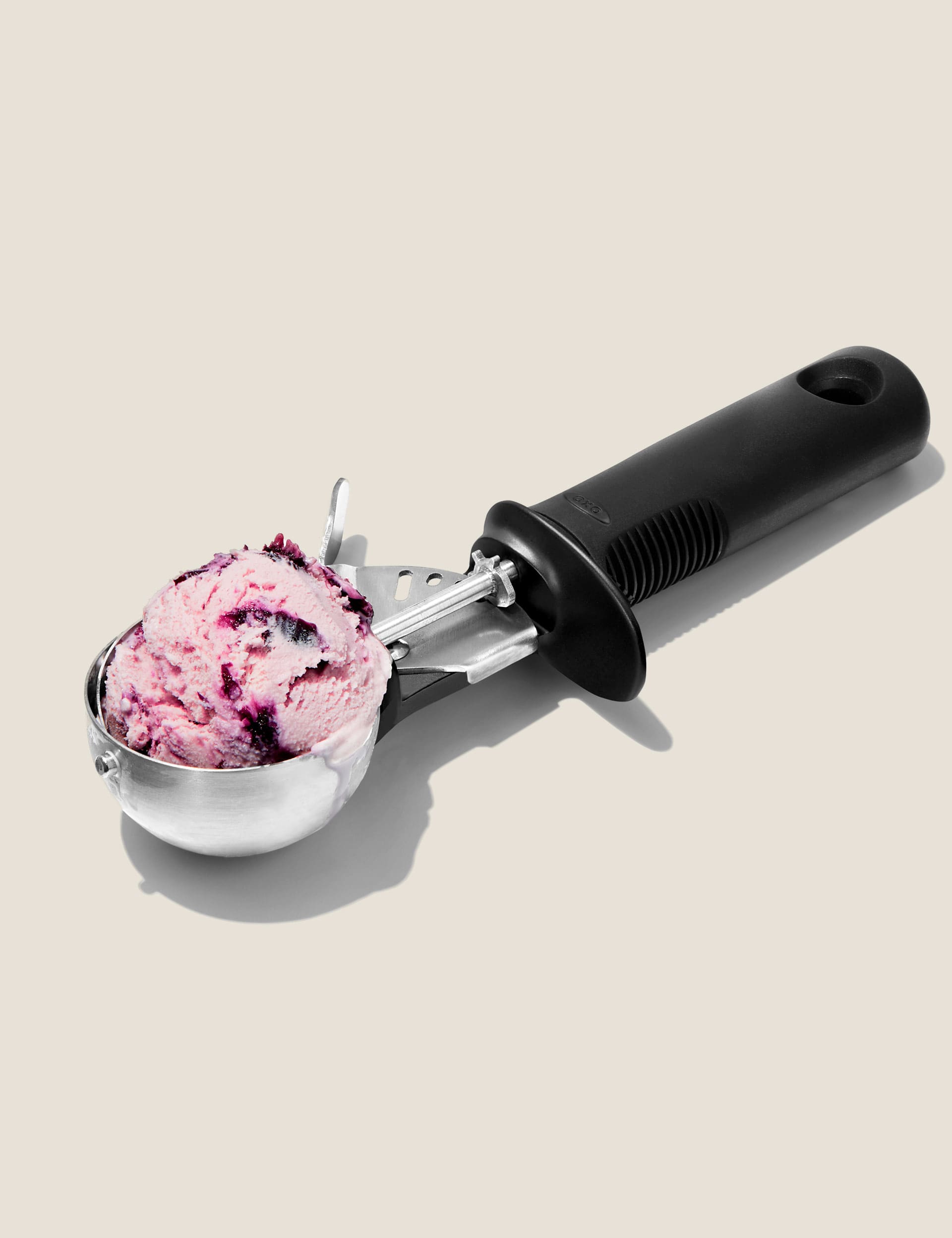 Good Grips Classic ice cream scoop, UK version