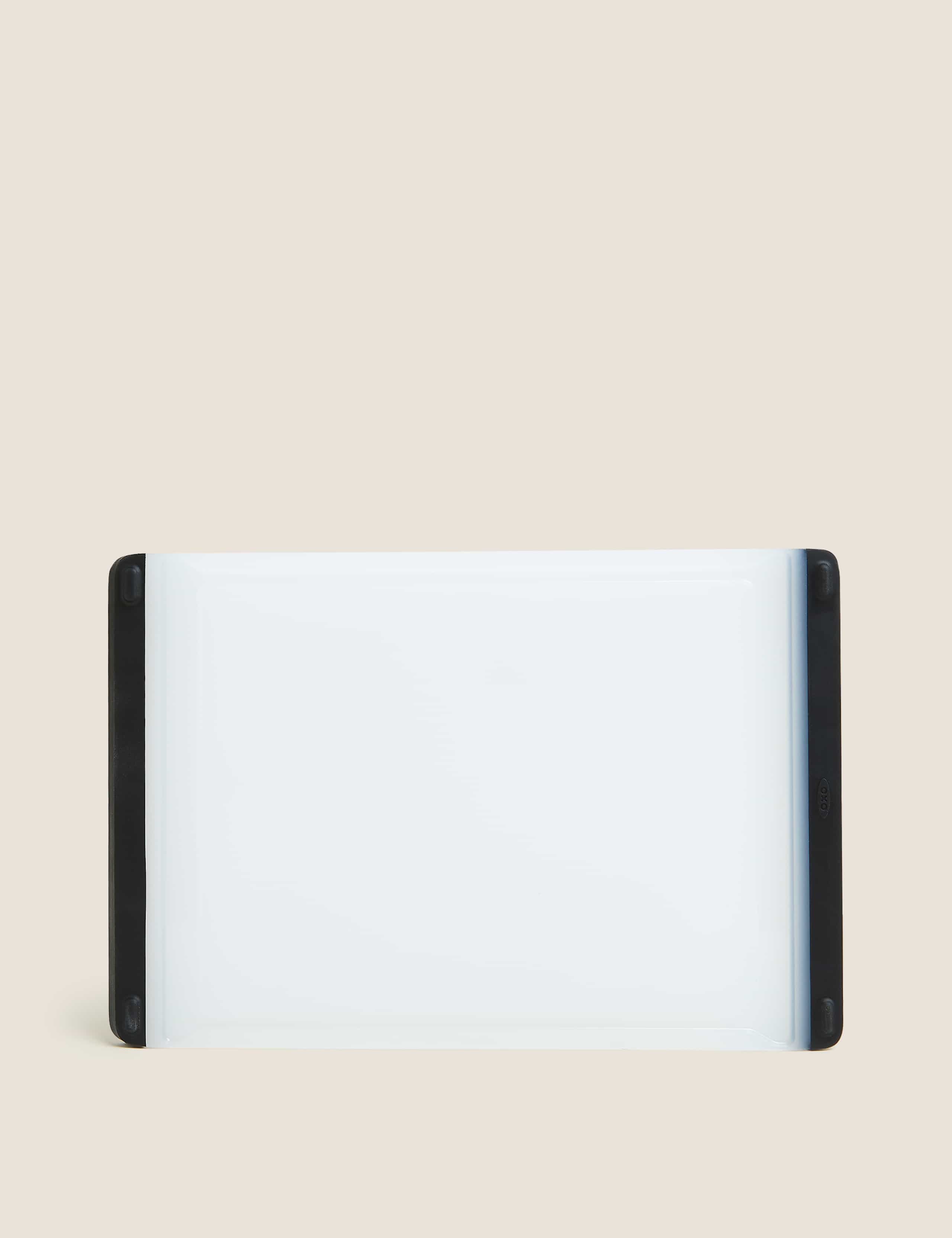 OXO Good Grips small prep cutting board - British product