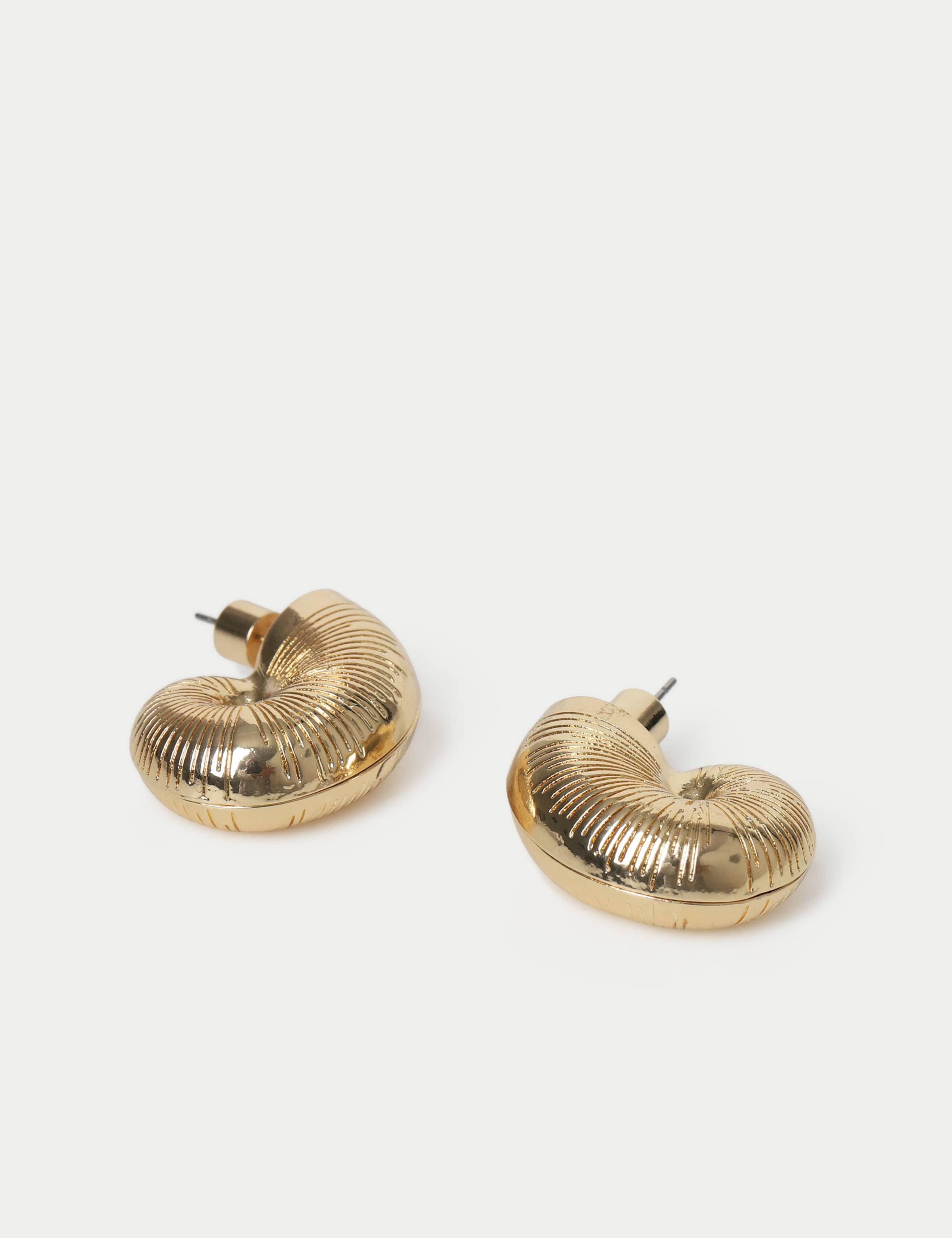 Gradual chunky hoop earrings 28mm metal, imported from the UK