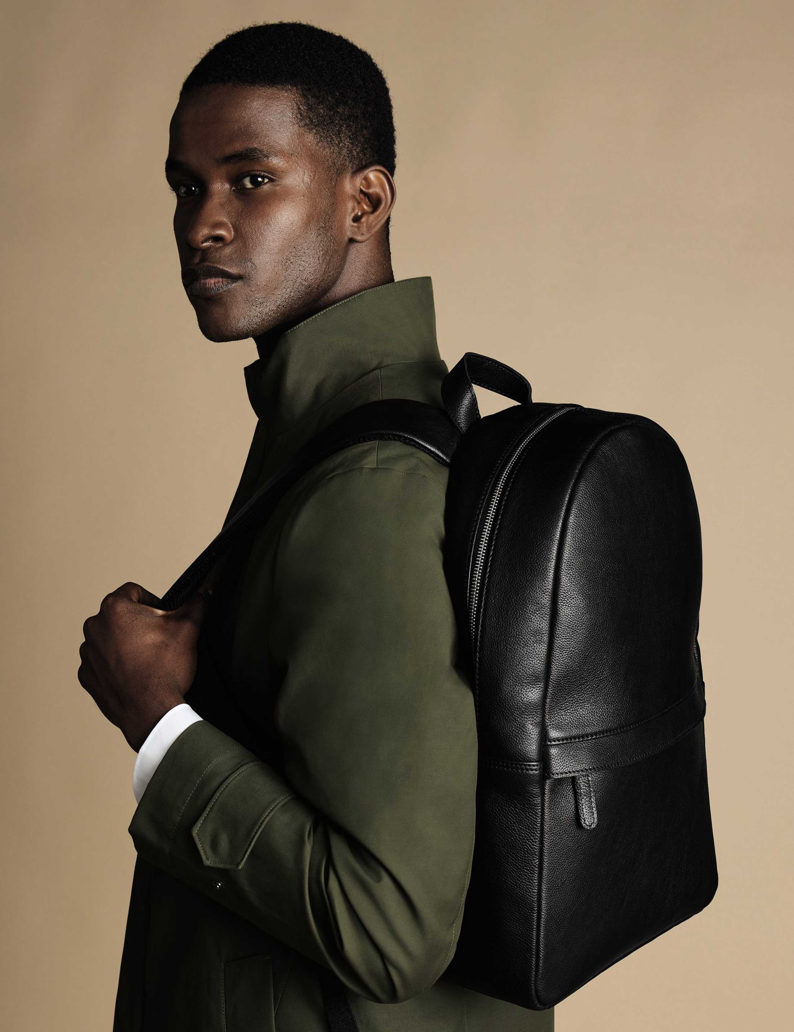 Charles Tyrwhitt grain leather backpack - British product