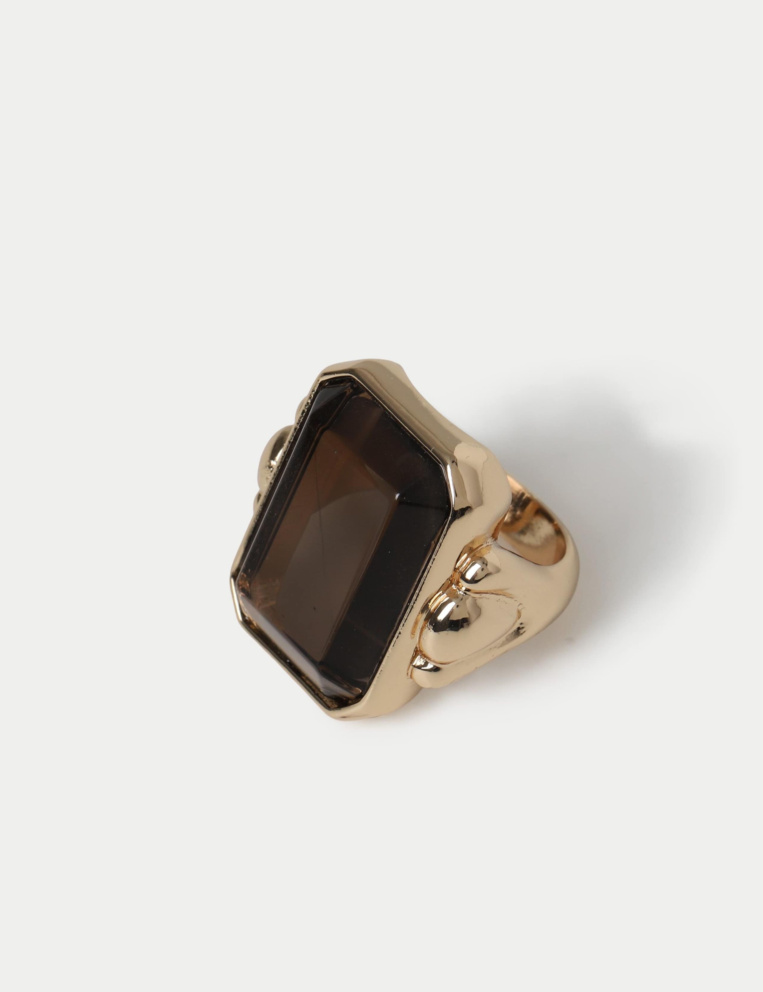 Grey oversized natural stone ring, UK version