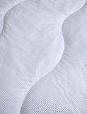 Guest Essentials 7.5 Tog Duvet, UK version