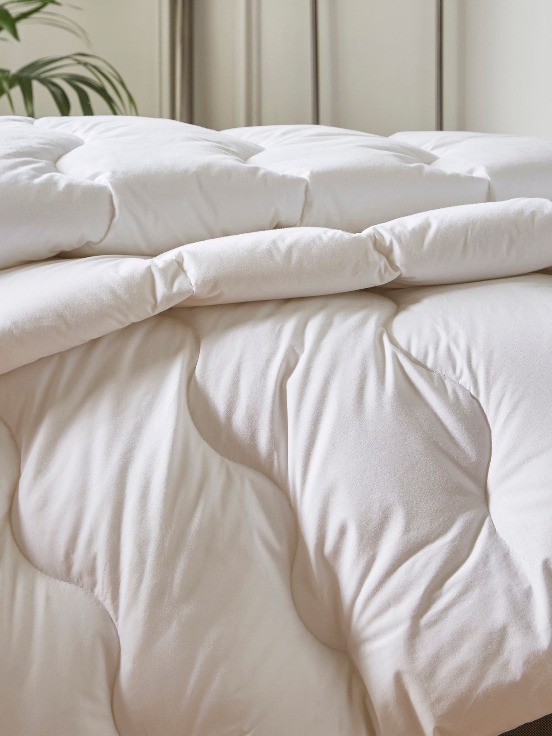 Hotel Pure Luxury Premium Suite 10.5 Tog duvet, imported from the UK