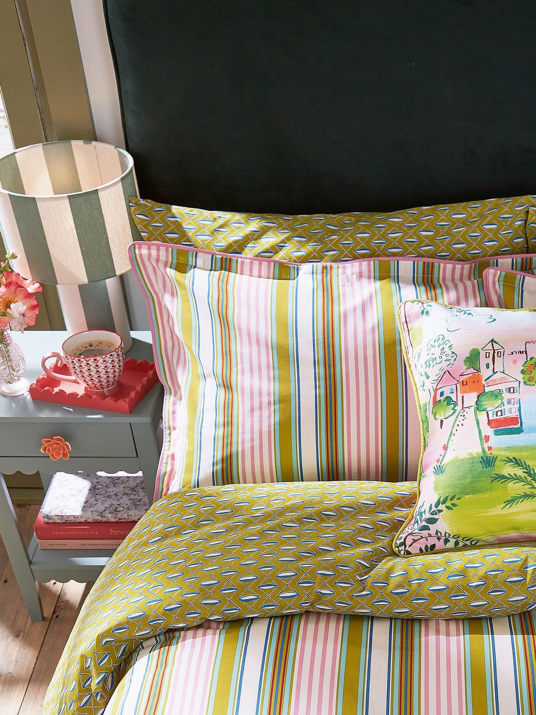 Land & Shore Multi Raven Stripe cotton pillowcases pair - British product