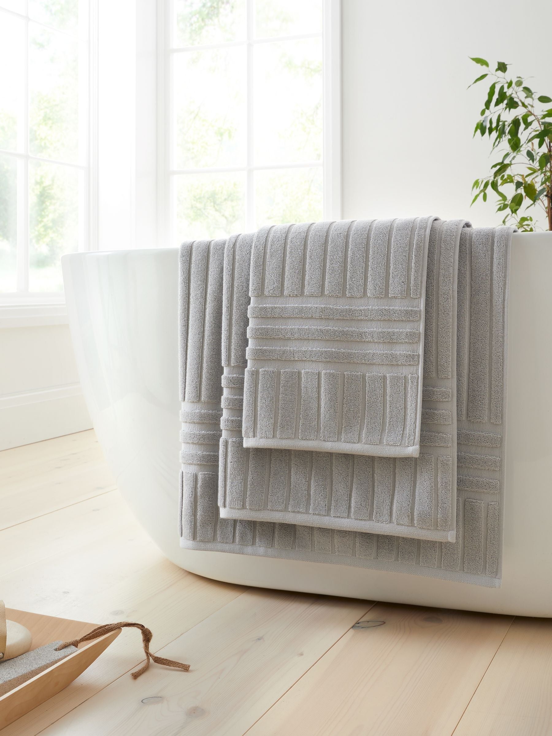 Bianca hotel stripe cotton towel collection, UK version