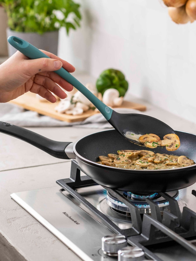 Masterchef black frying pan 20cm - British product