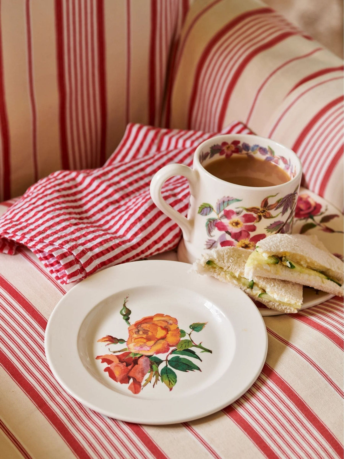Emma Bridgewater Granny's Roses small side plate 6.5 inch (British brand)