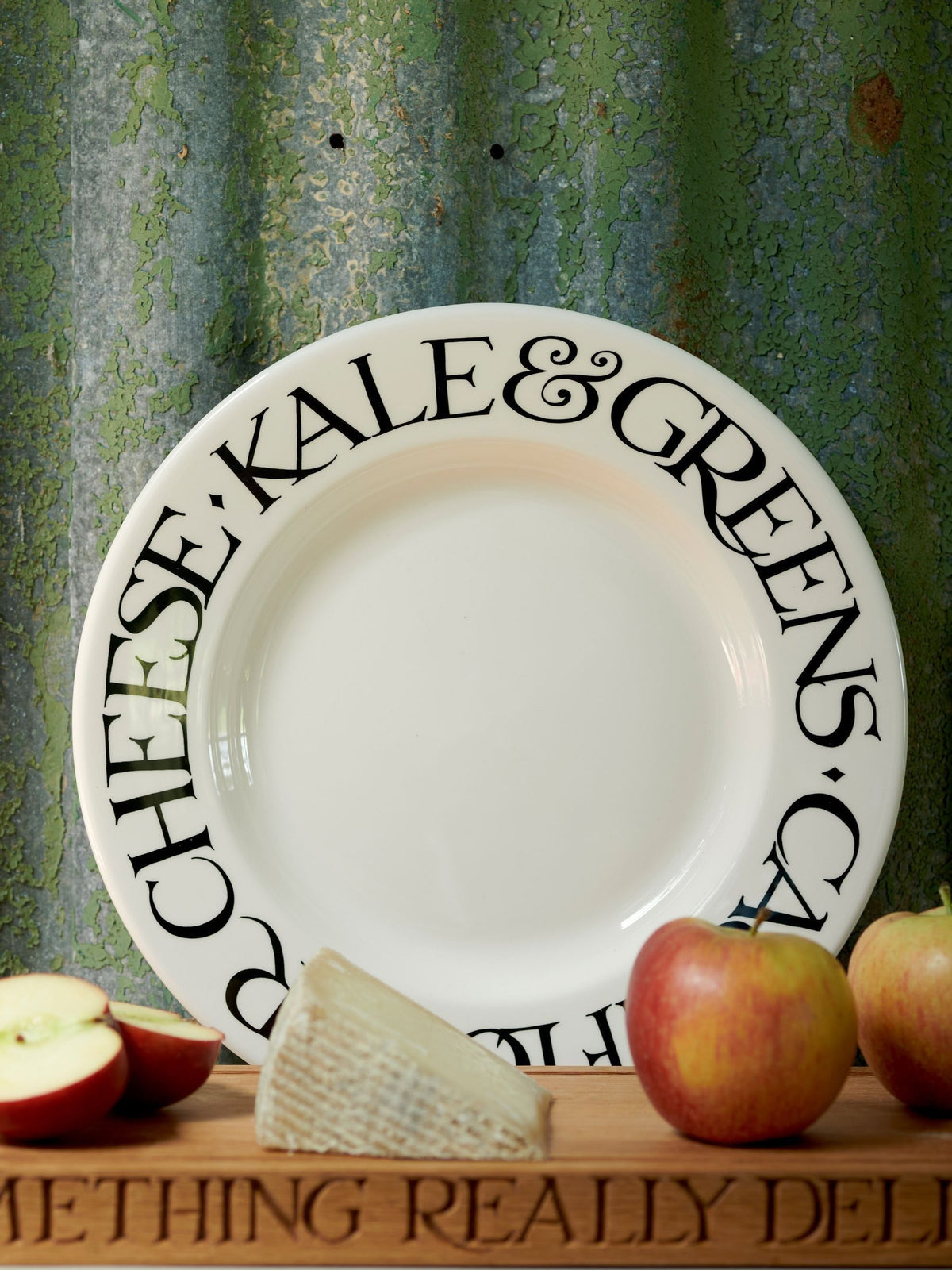 Emma Bridgewater dinner plate veggies design 10.5 inch, UK version