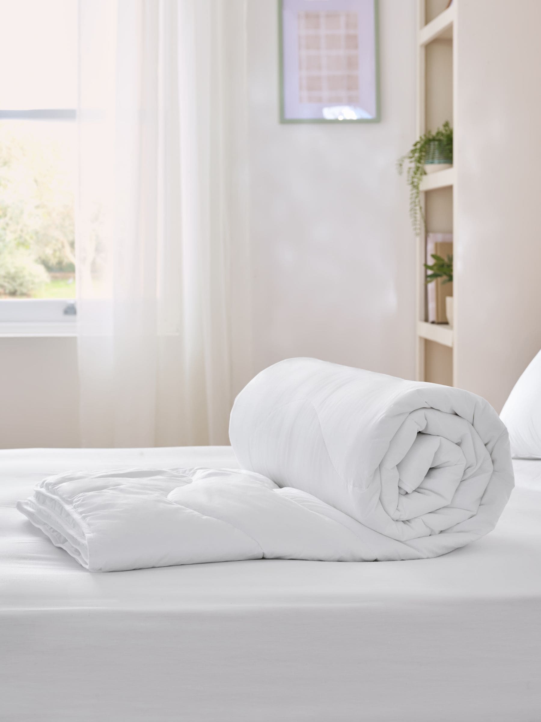 Fresh 100% cotton 3 tog duvet - British product