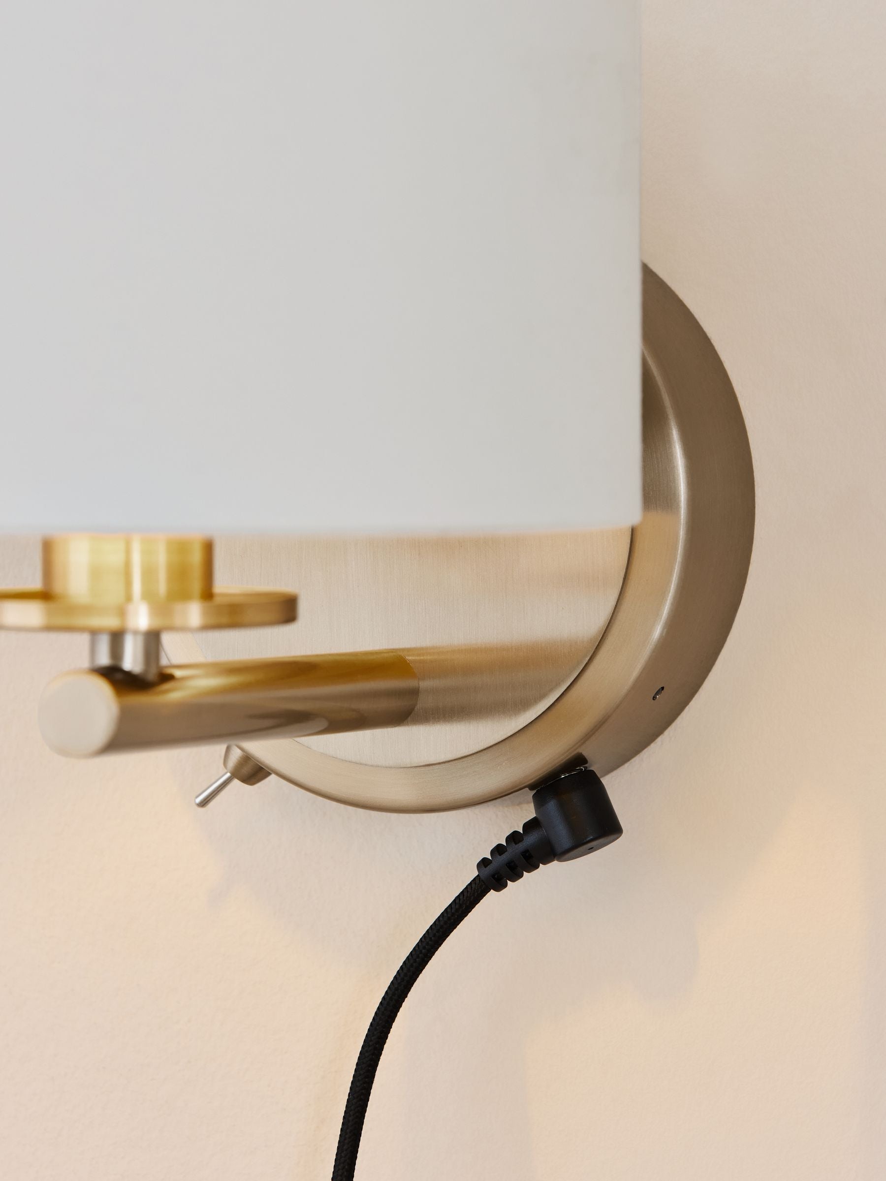 Hudson brass rechargeable wall light (British brand)
