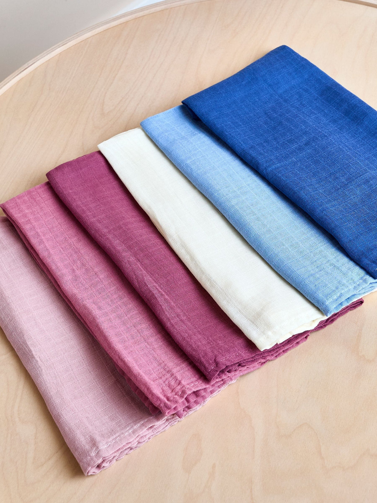 JoJo Maman Bébé pastel muslin cloths 6-pack 60x60cm, imported from the UK
