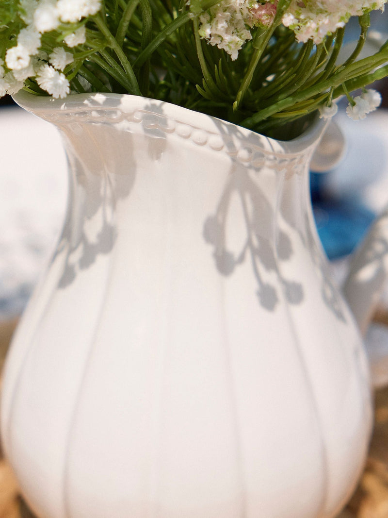 Dibor white Gladestry classical pitcher jug vase - British product