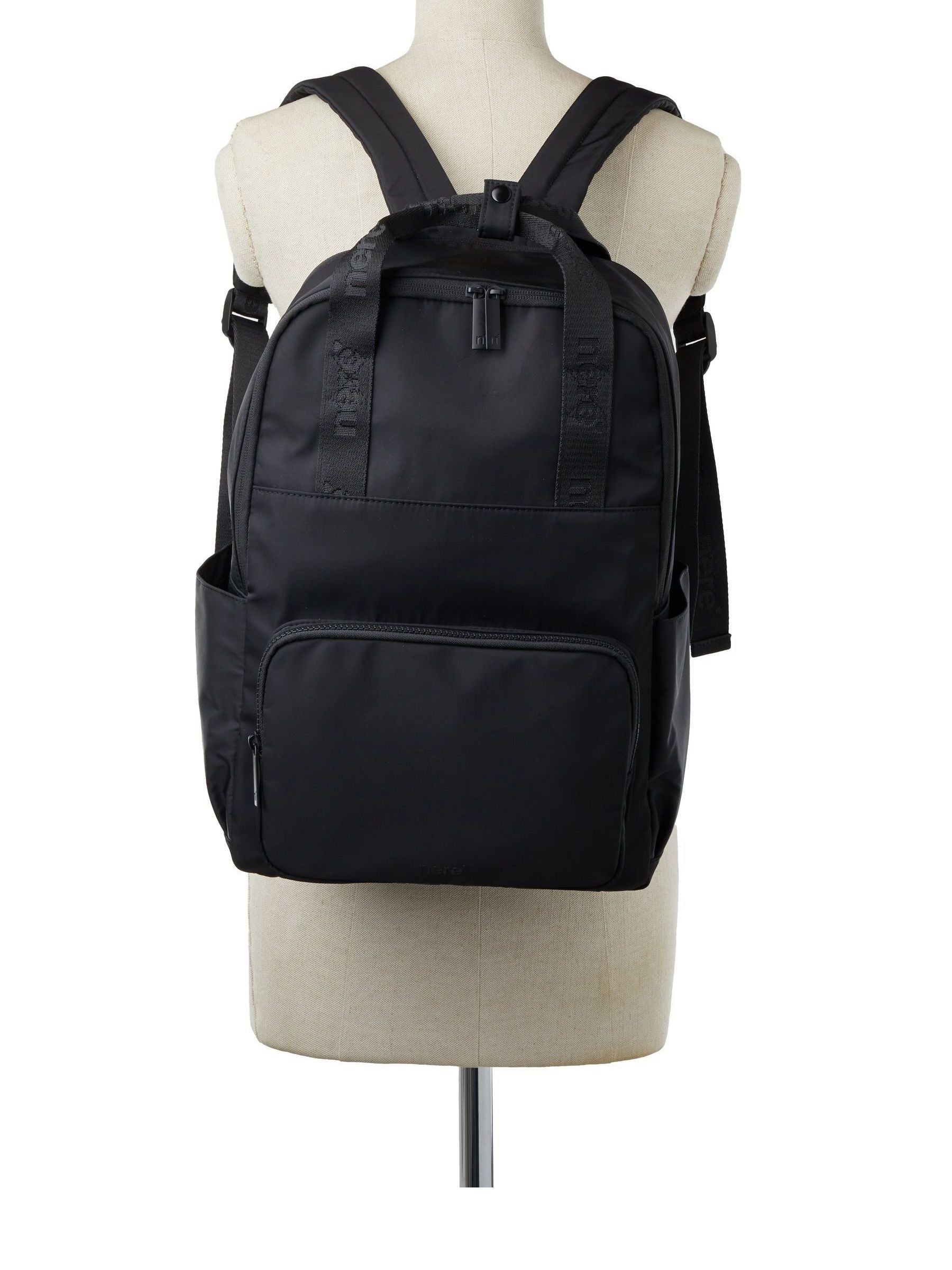 Nere Black Seeker Large Backpack, UK version